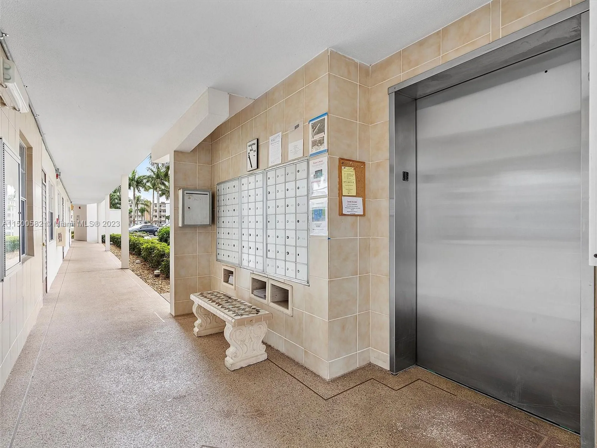 Property Slideshow image 19 of 32 | 2023 guildford b b, Boca Raton, FL, 33434