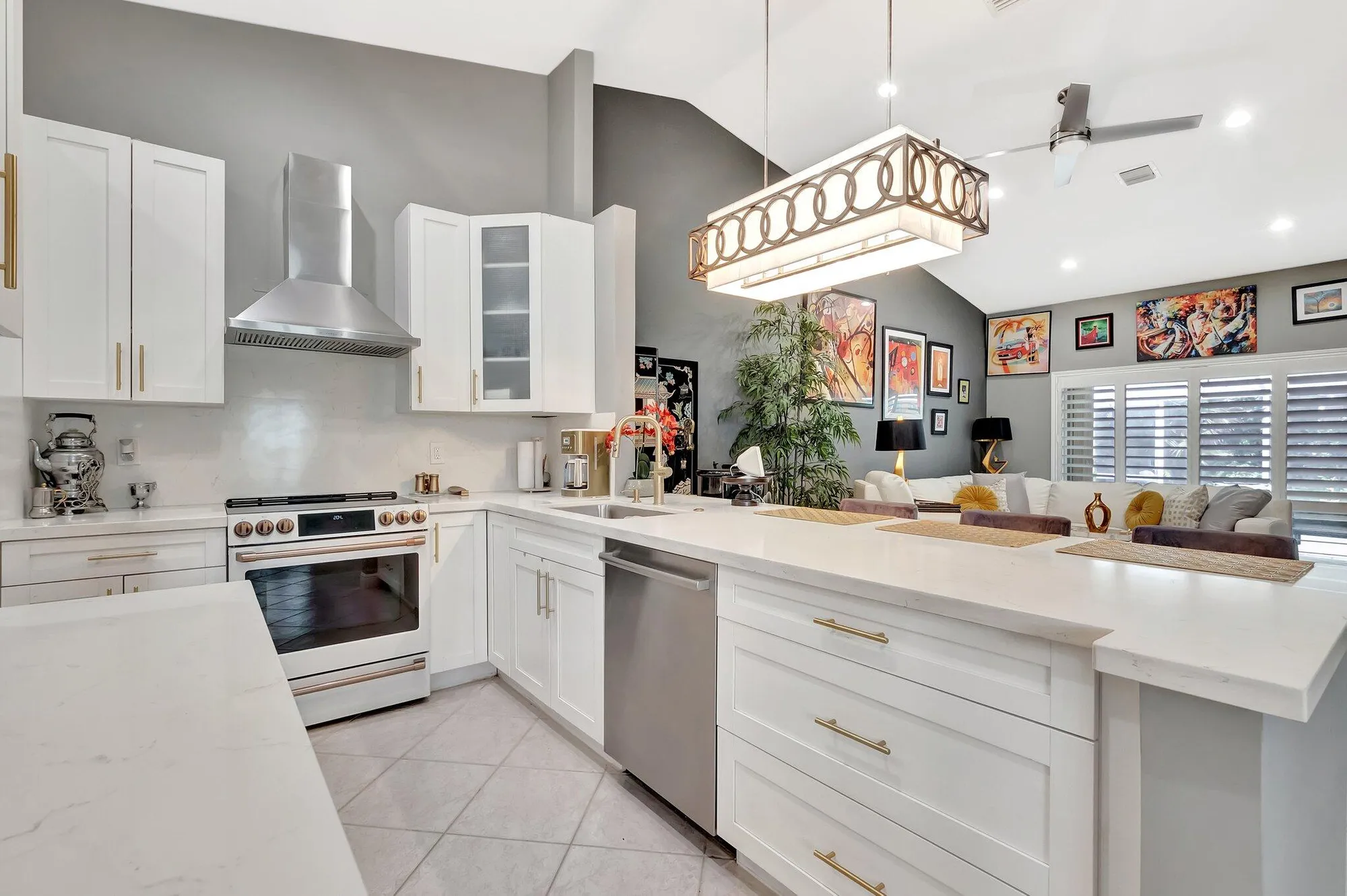 Property Slideshow image 15 of 68 | 15432 rosaire ln, Delray Beach, FL, 33484