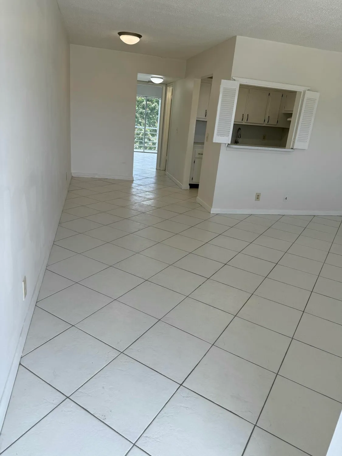 Property Slideshow image 2 of 11 | 344 northampton q, West Palm Beach, FL, 33417