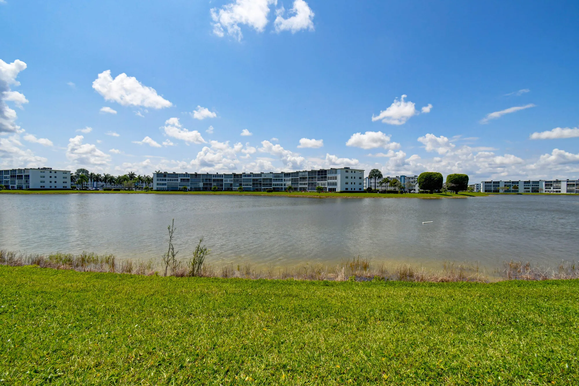 Property Slideshow image 19 of 60 | 2070 guildford d, Boca Raton, FL, 33434