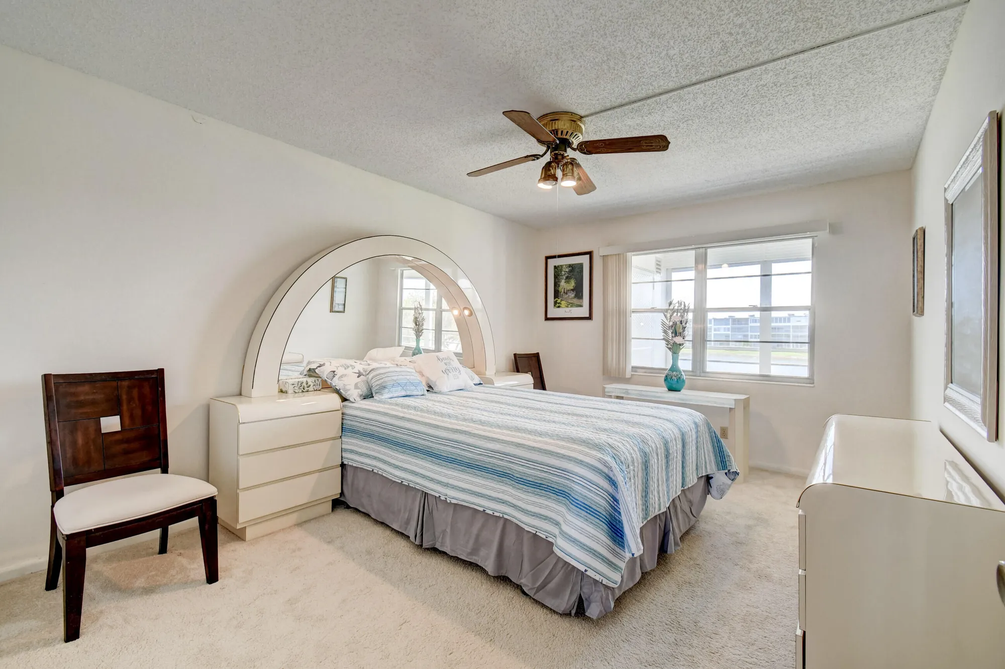 Property Slideshow image 12 of 60 | 2070 guildford d, Boca Raton, FL, 33434