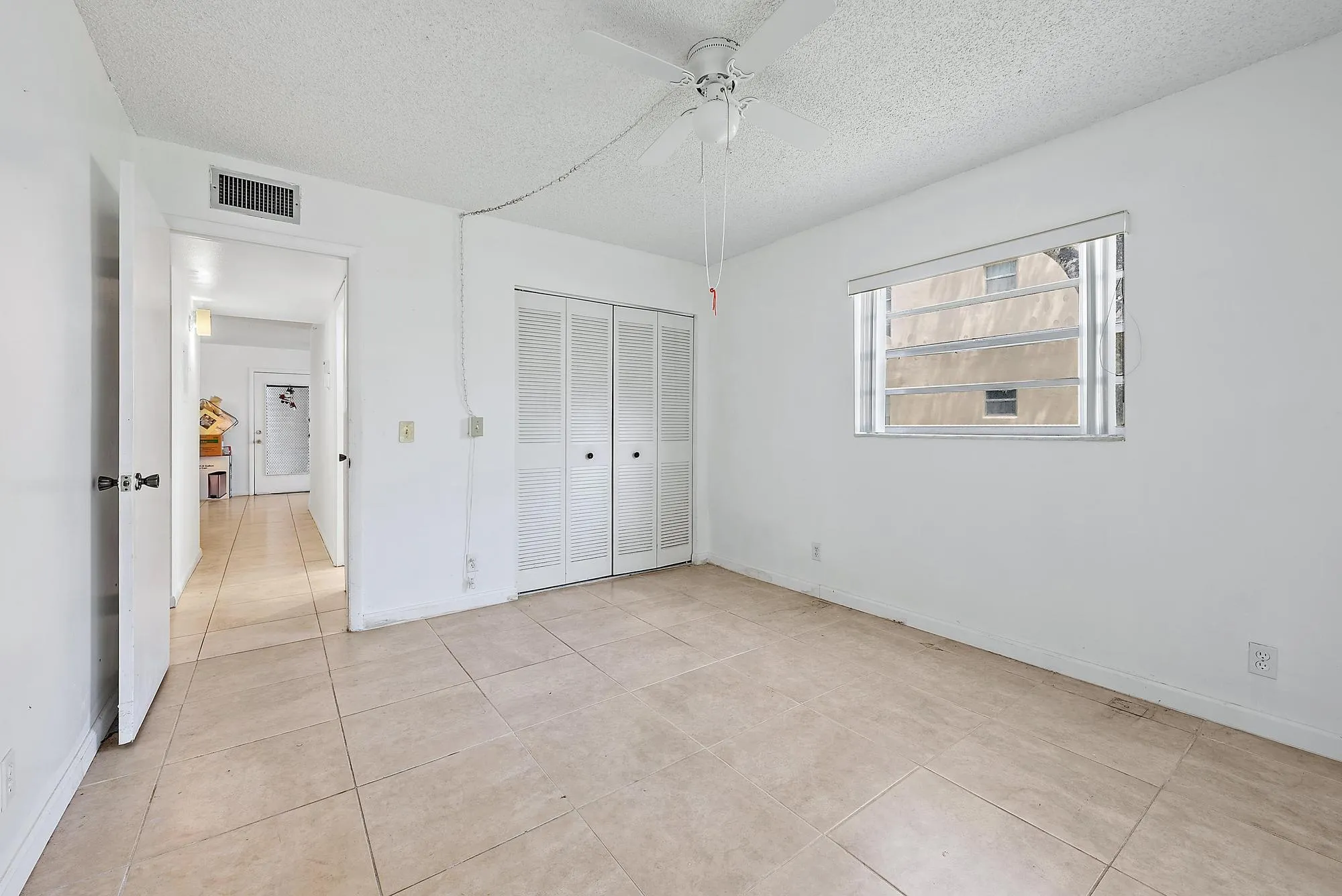 Property Slideshow image 6 of 13 | 869 flanders, Delray Beach, FL, 33484