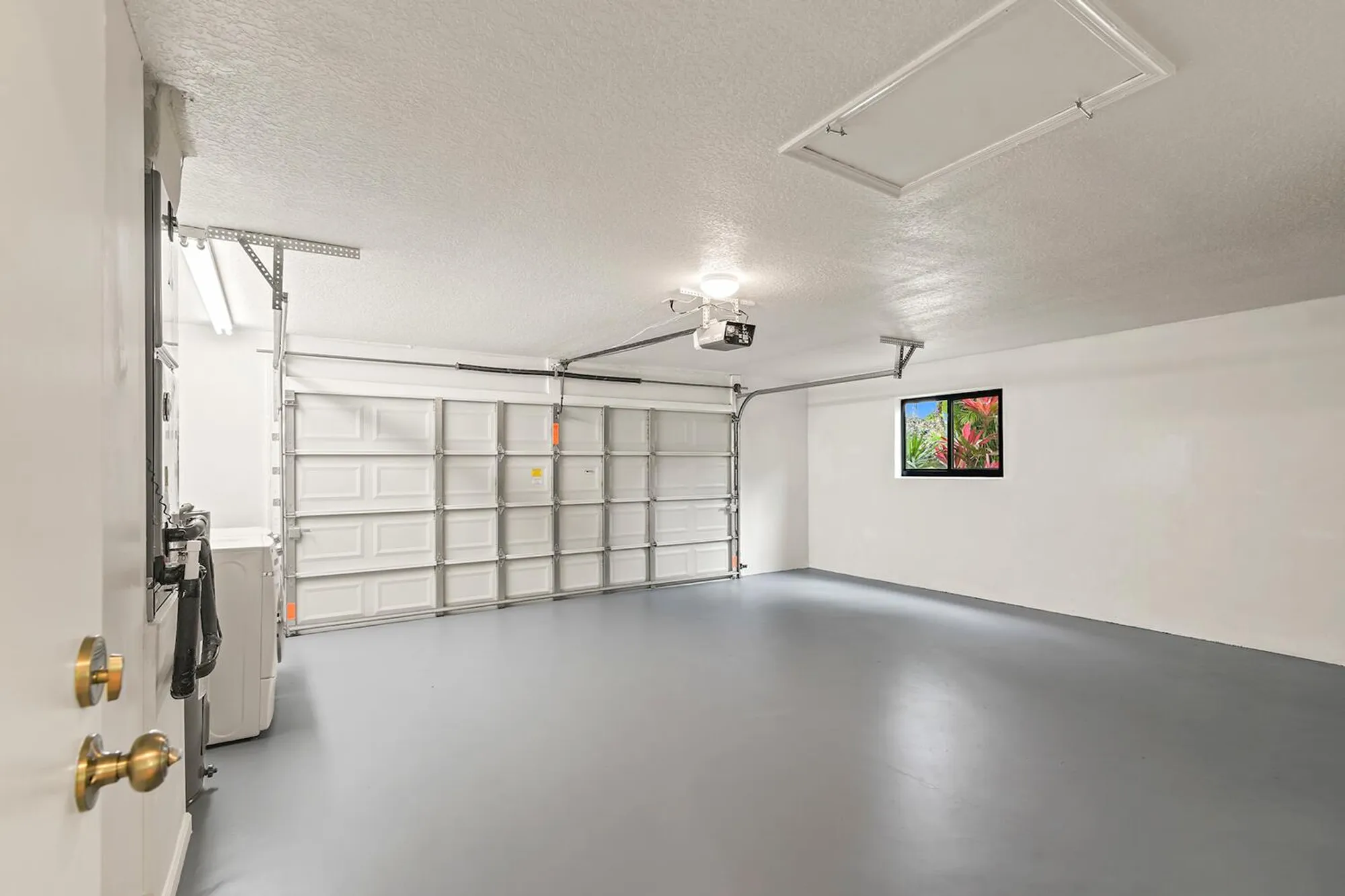 Property Slideshow image 16 of 34 | 6125 winding brook way, Delray Beach, FL, 33484