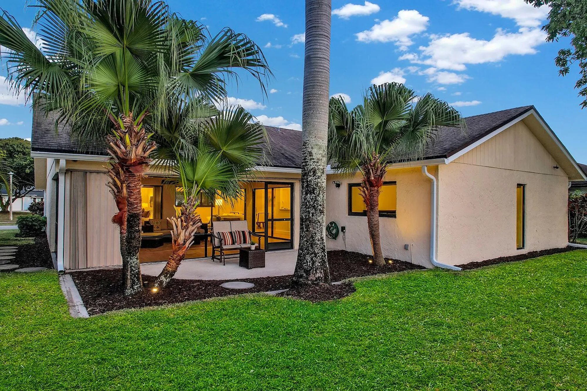 Property Slideshow image 21 of 34 | 6125 winding brook way, Delray Beach, FL, 33484