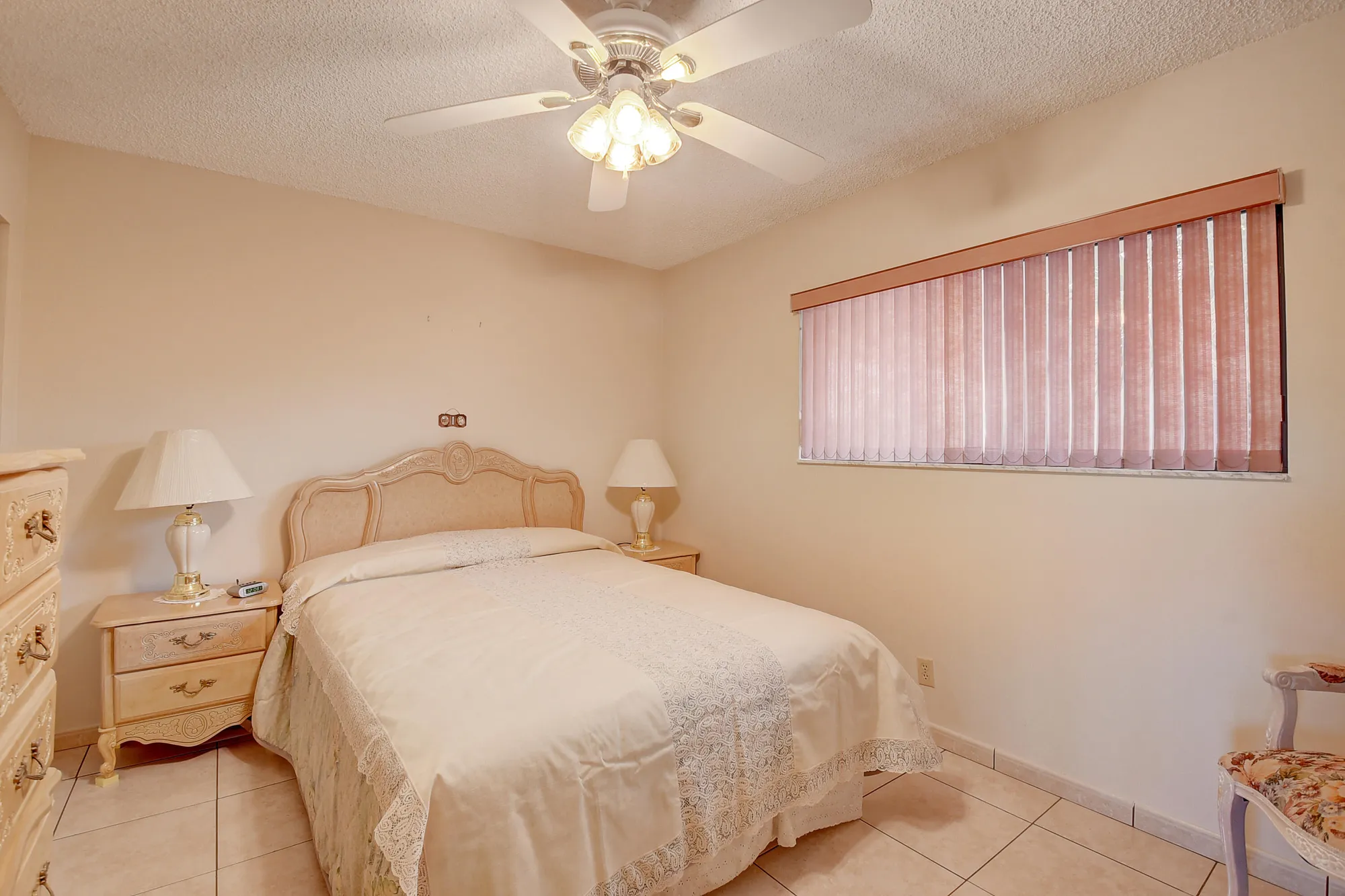 Property Slideshow image 17 of 47 | 5370 las verdes cir 324, Delray Beach, FL, 33484