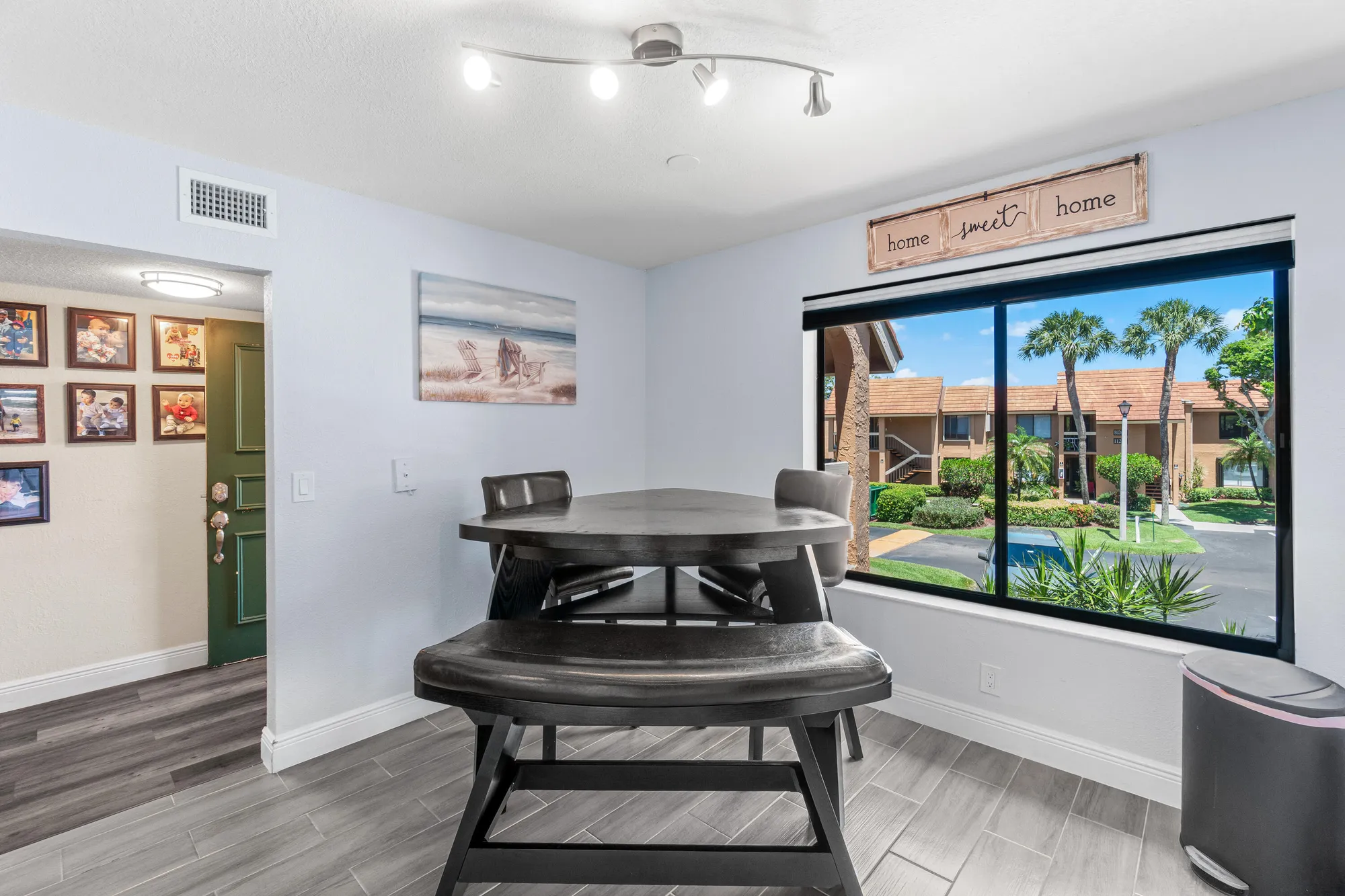 Property Slideshow image 13 of 36 | 11255 green lake dr apt 203, Boynton Beach, FL, 33437