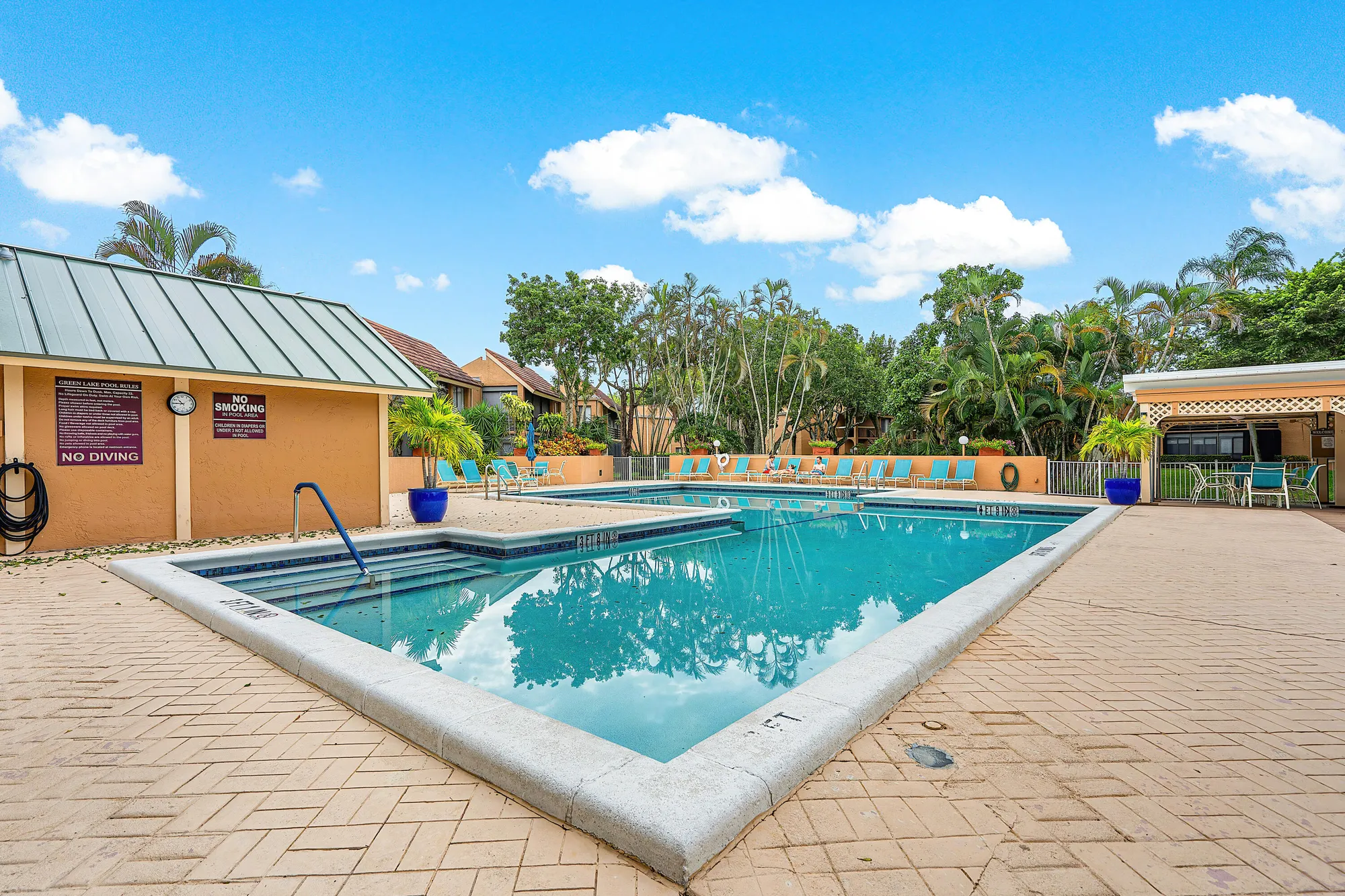 Property Slideshow image 32 of 36 | 11255 green lake dr apt 203, Boynton Beach, FL, 33437