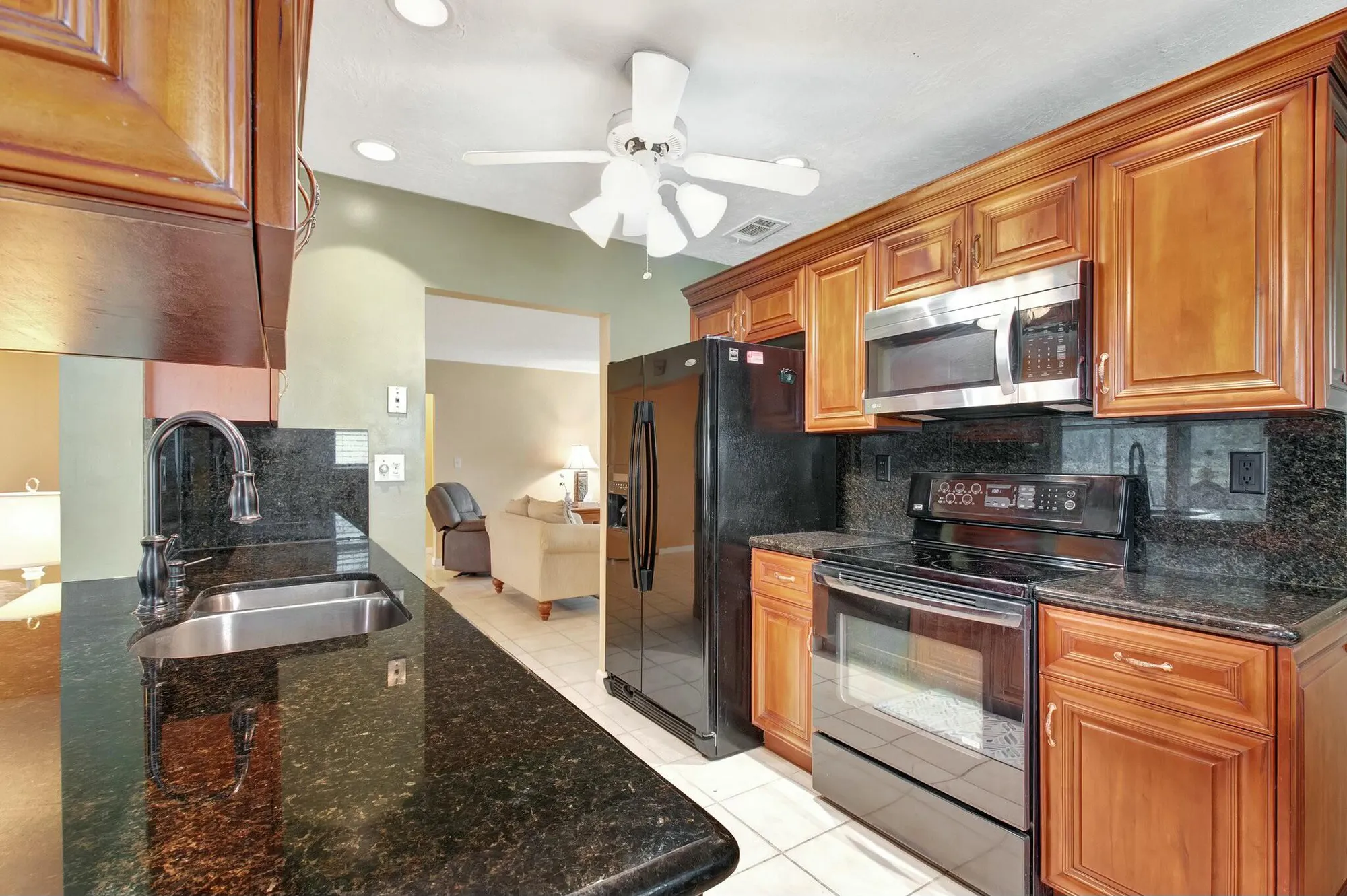 Property Slideshow image 14 of 44 | 1704 sw 16th st, Boynton Beach, FL, 33426