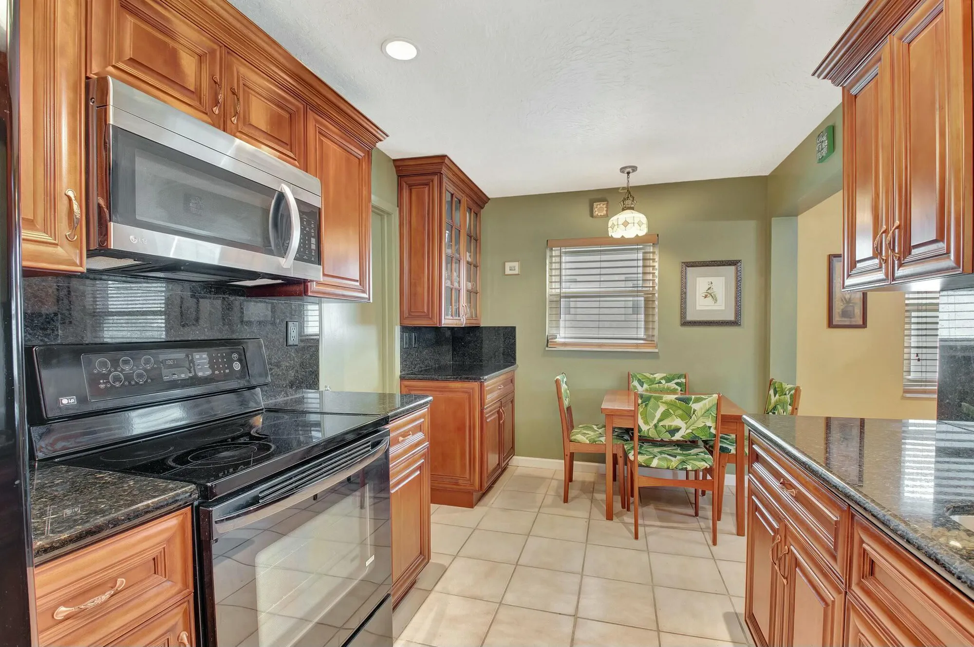 Property Slideshow image 13 of 44 | 1704 sw 16th st, Boynton Beach, FL, 33426