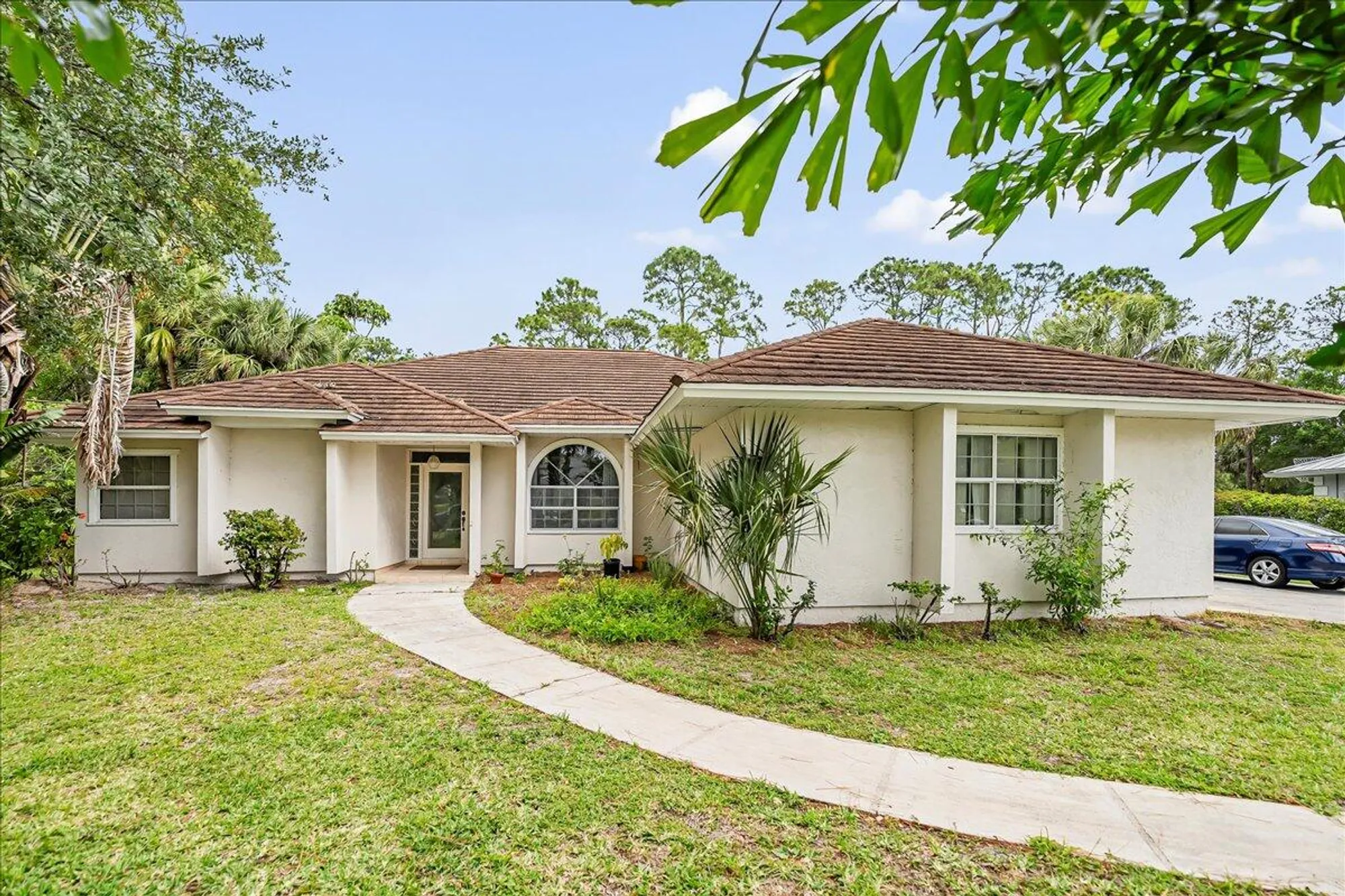 Property Slideshow image 14 of 61 | 3405 bent pine dr, Fort Pierce, FL, 34951