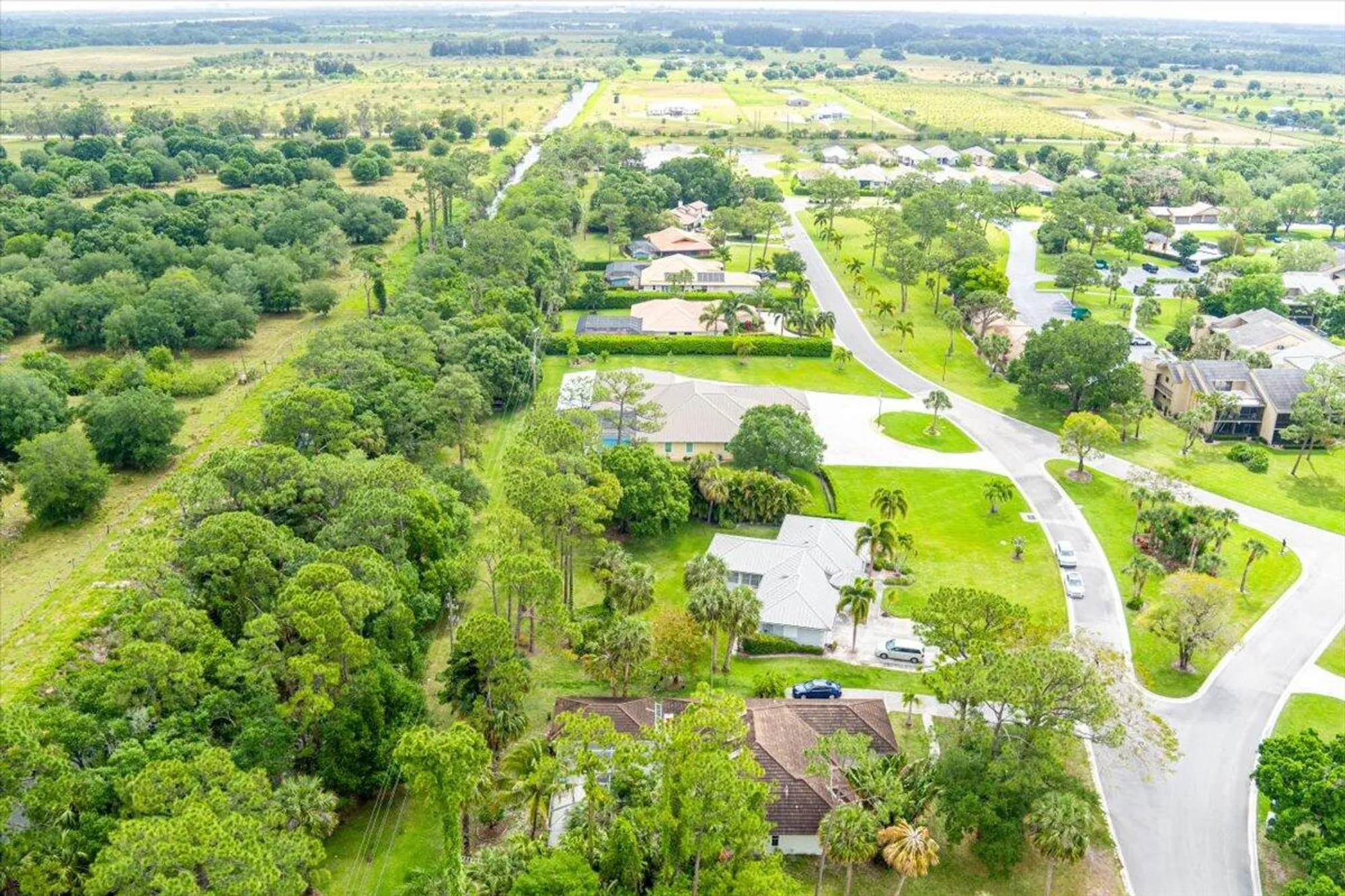 Property Slideshow image 9 of 61 | 3405 bent pine dr, Fort Pierce, FL, 34951