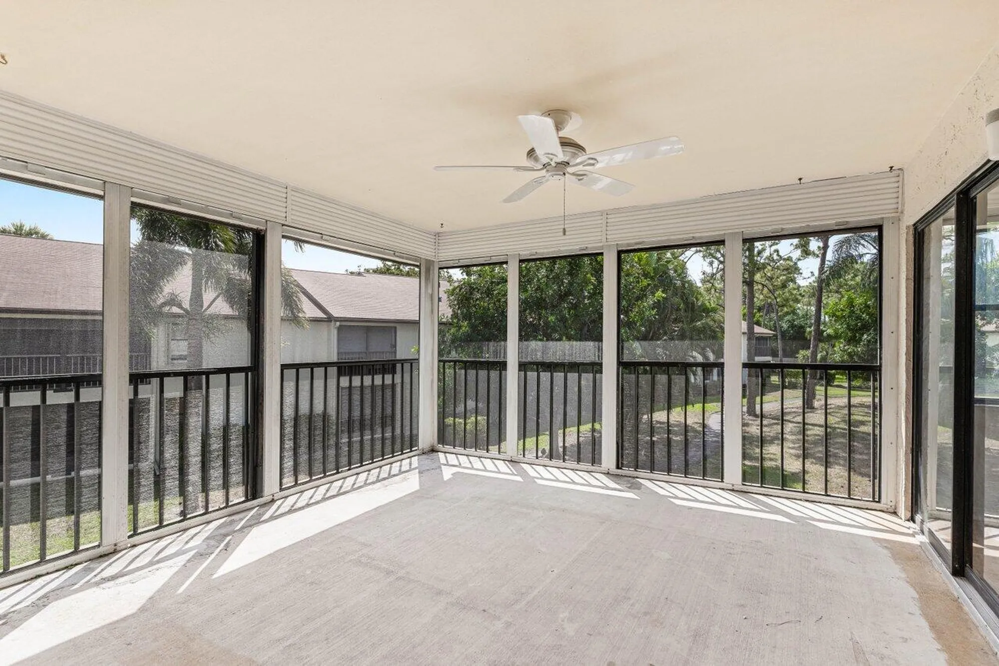 Property Slideshow image 14 of 21 | 3362 lucerne park dr # 421, Greenacres, FL, 33467