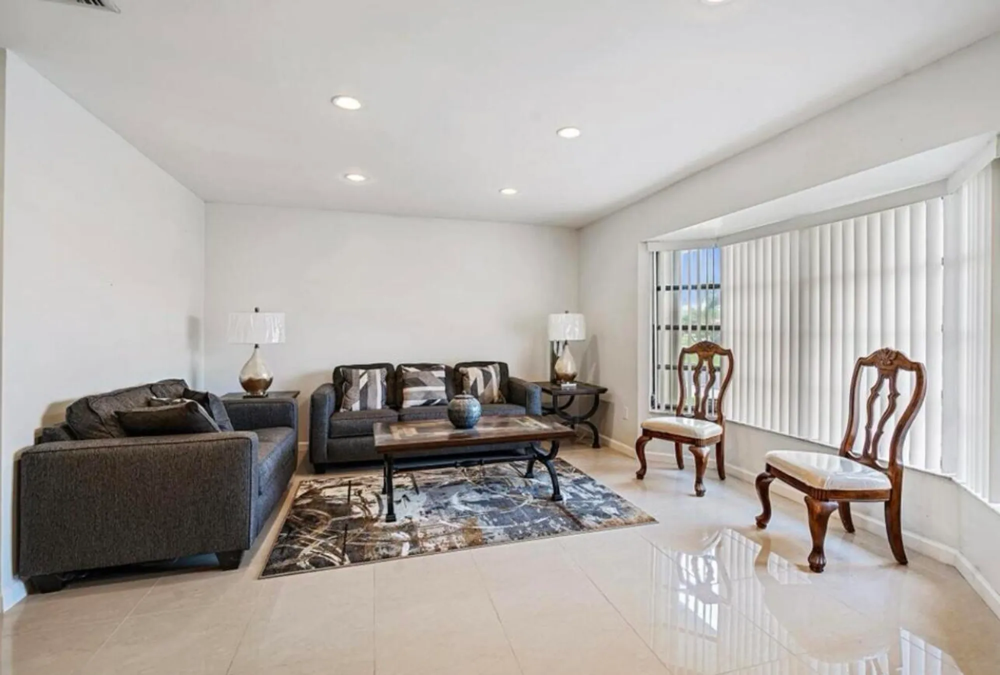 Property Slideshow image 7 of 15 | 6089 glentree ln, Greenacres, FL, 33463