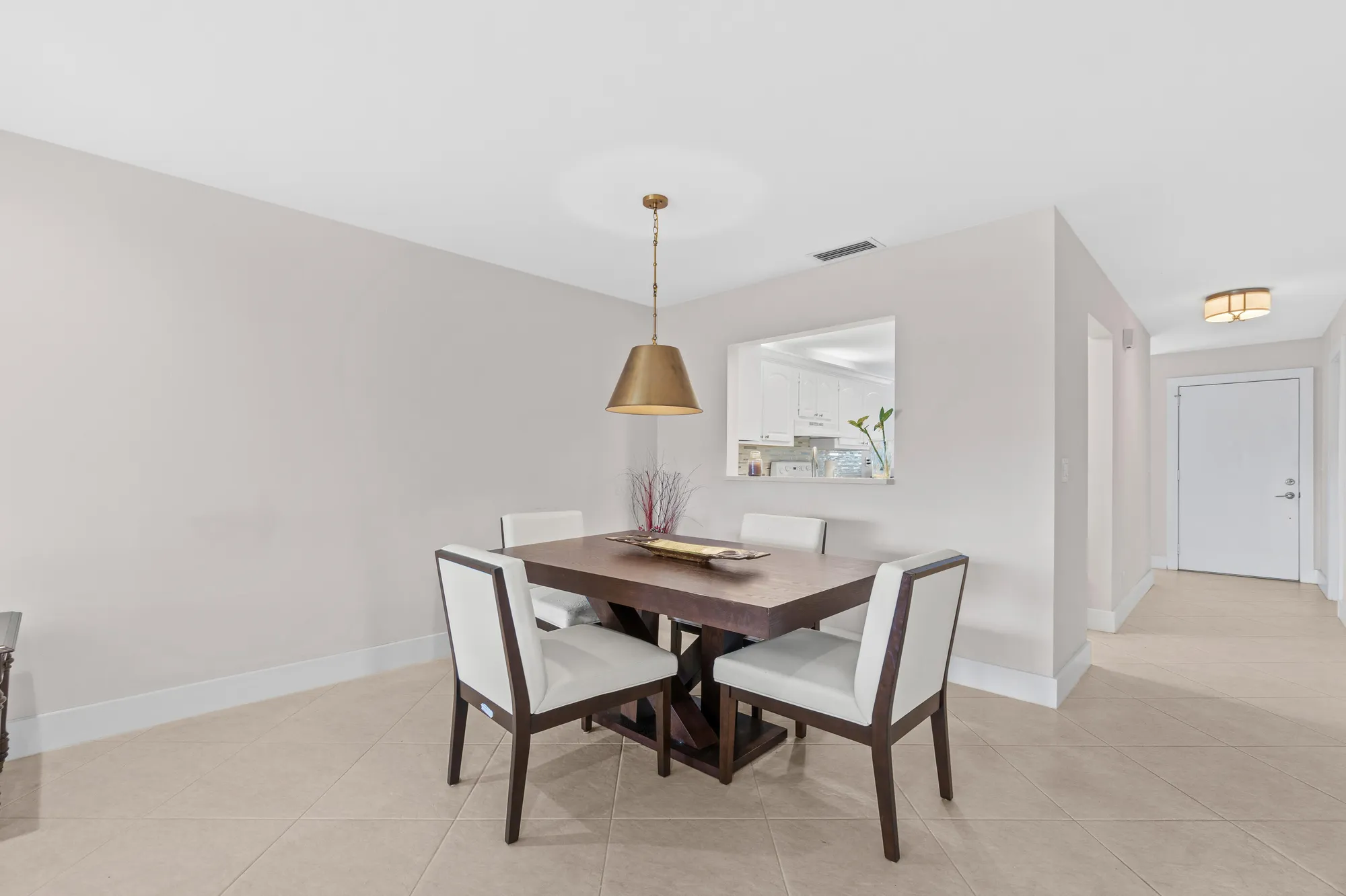 Property Slideshow image 11 of 45 | 5656 via delray b, Delray Beach, FL, 33484