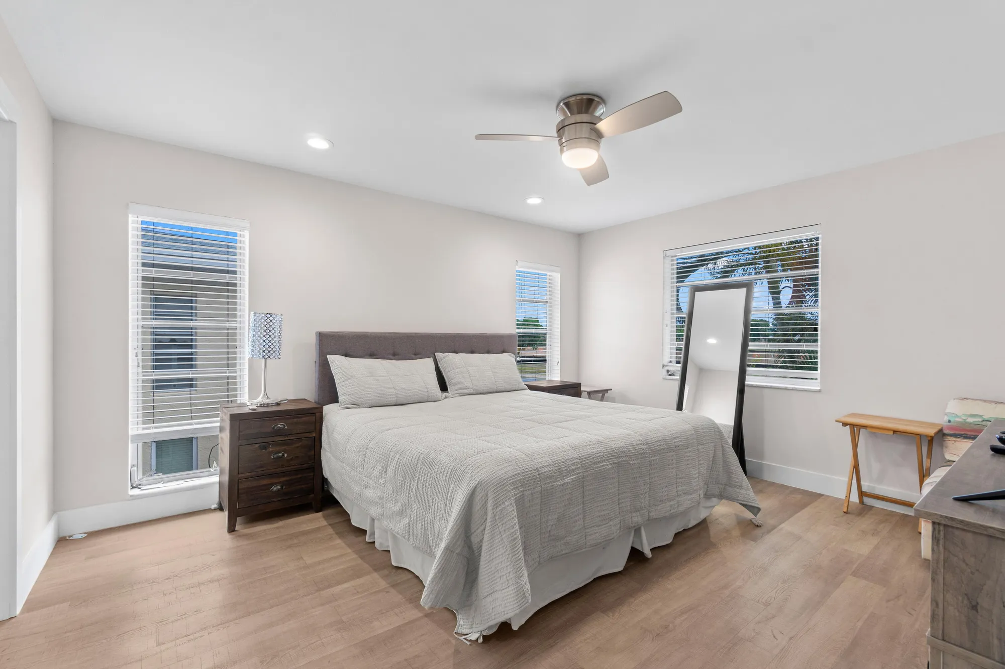 Property Slideshow image 15 of 45 | 5656 via delray b, Delray Beach, FL, 33484