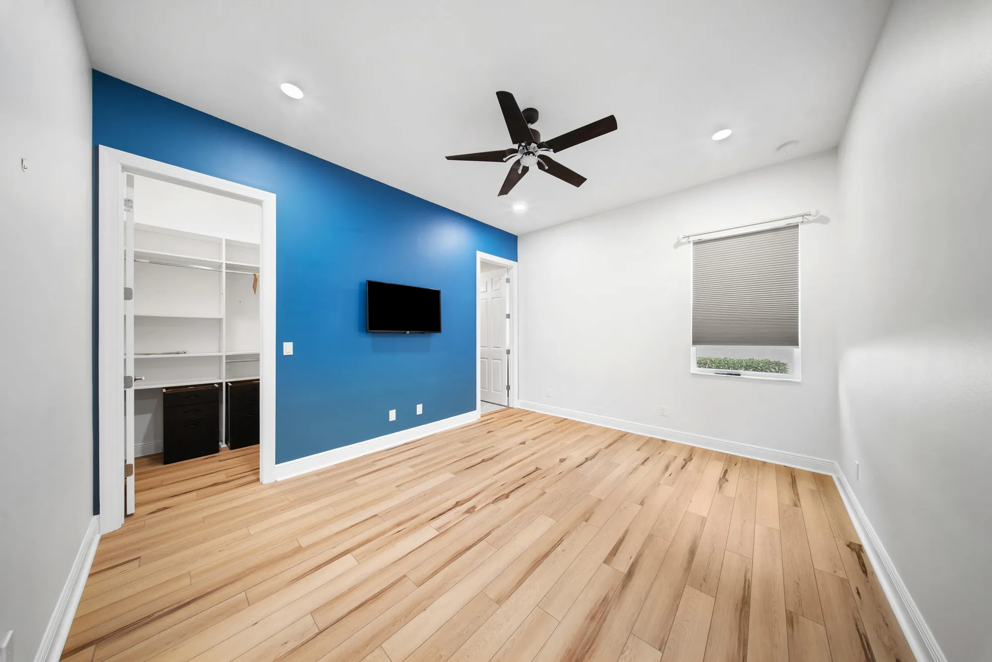 Property Slideshow image 29 of 52 | 21828 sw tivolo way, Port Saint Lucie, FL, 34986