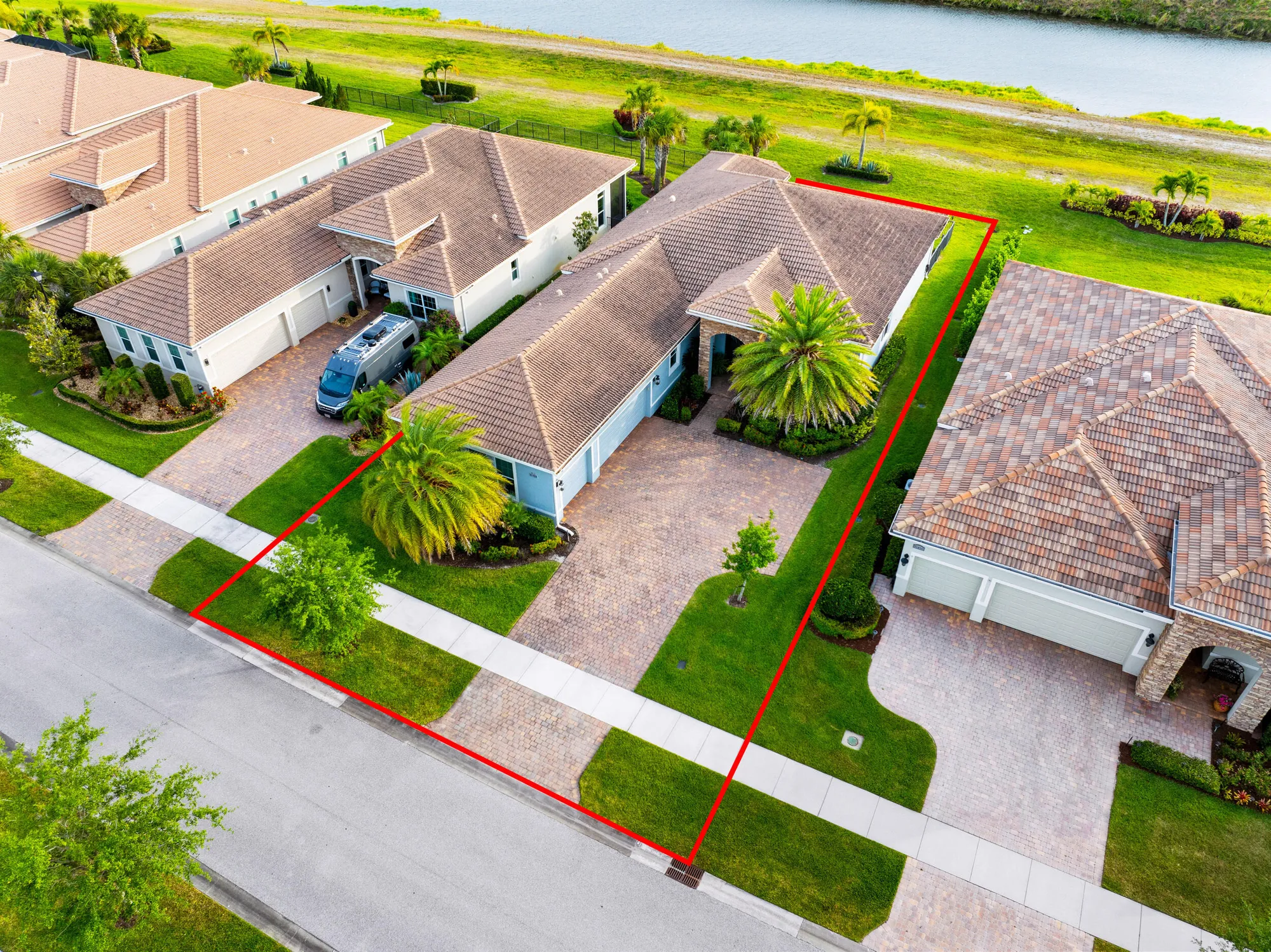 Property Slideshow image 37 of 52 | 21828 sw tivolo way, Port Saint Lucie, FL, 34986