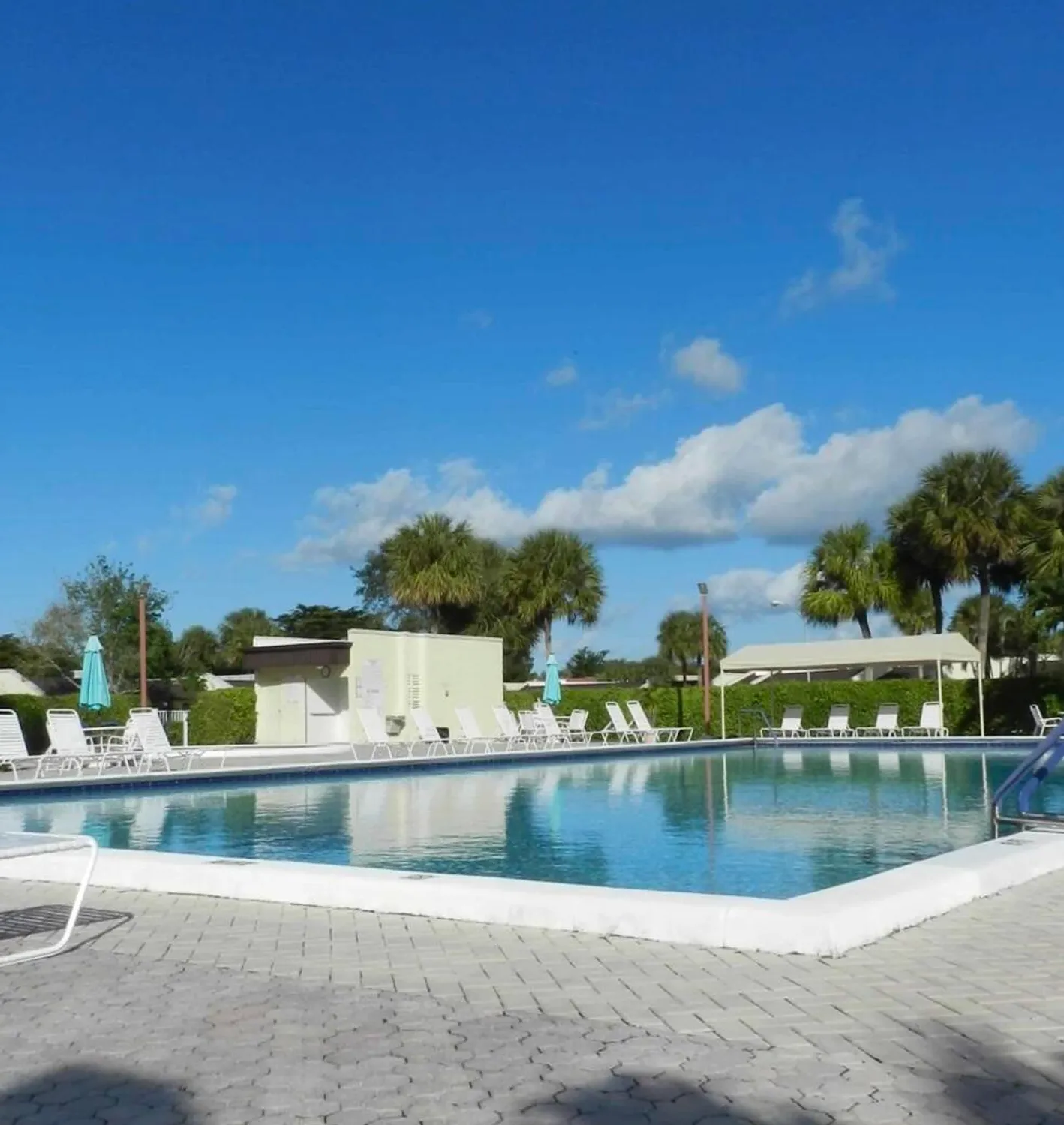 Property Slideshow image 44 of 45 | 122 lake rebecca dr, West Palm Beach, FL, 33411