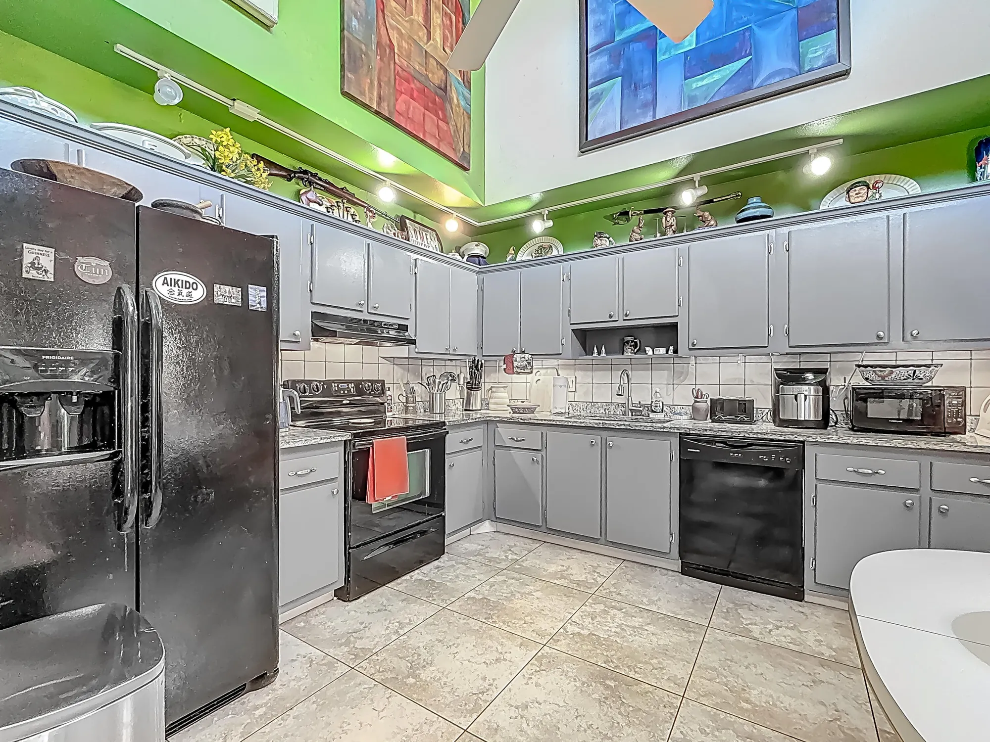 Property Slideshow image 11 of 63 | 941 nw 30th ave c, Delray Beach, FL, 33445