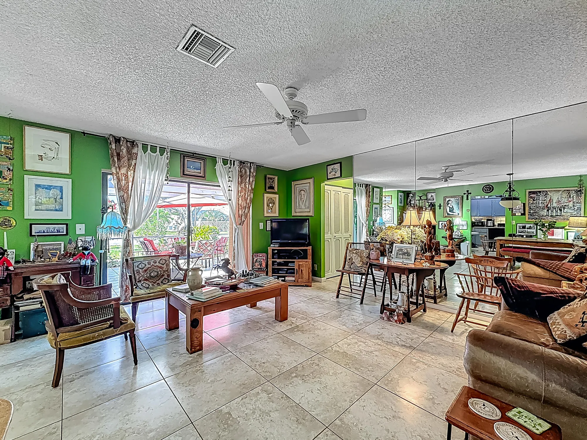 Property Slideshow image 16 of 63 | 941 nw 30th ave c, Delray Beach, FL, 33445