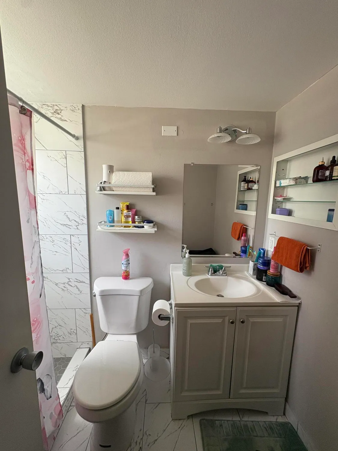 Property Slideshow image 4 of 23 | 113 windsor f, West Palm Beach, FL, 33417