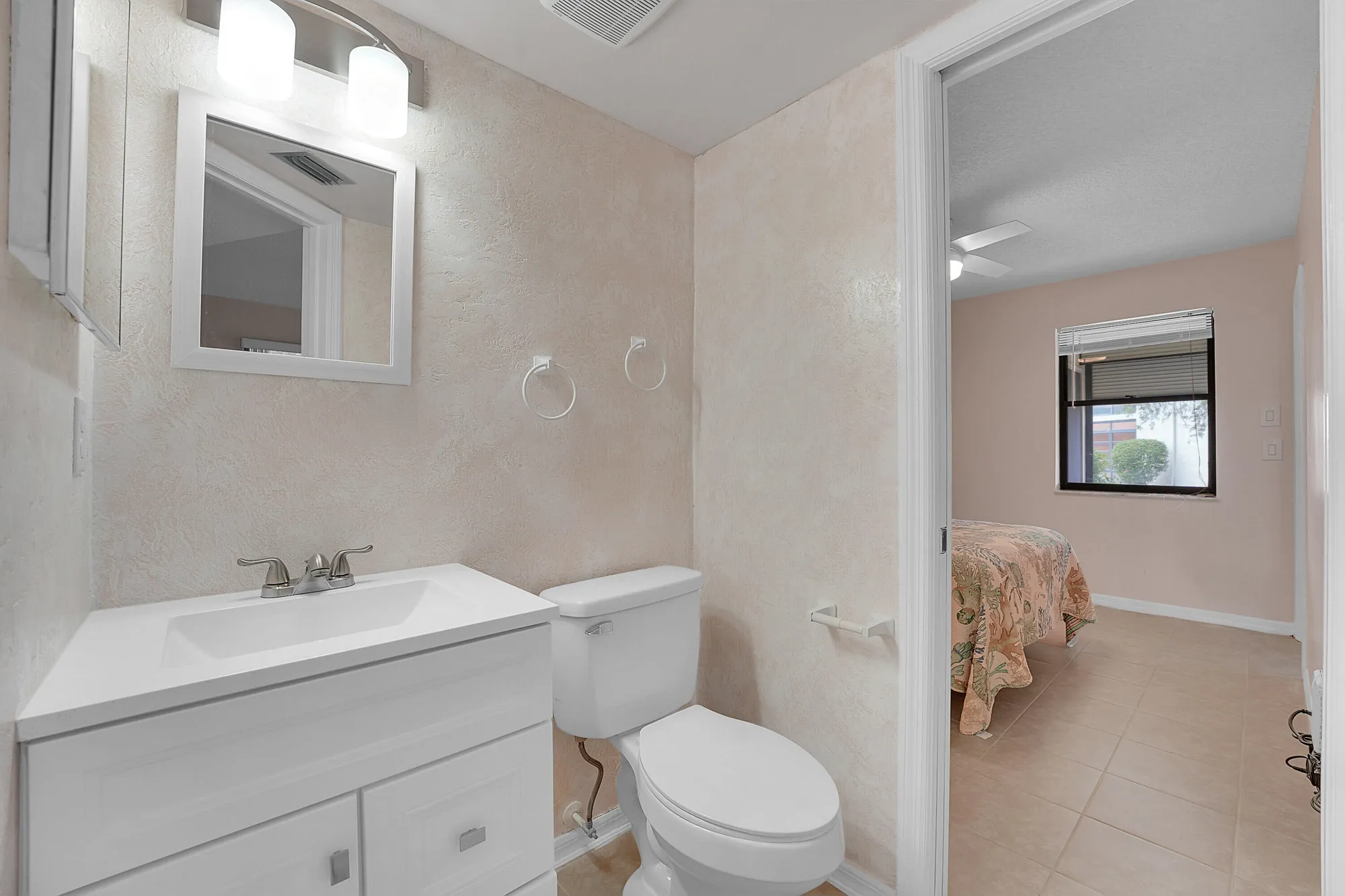Property Slideshow image 25 of 62 | 361 sw south river dr 103, Stuart, FL, 34997