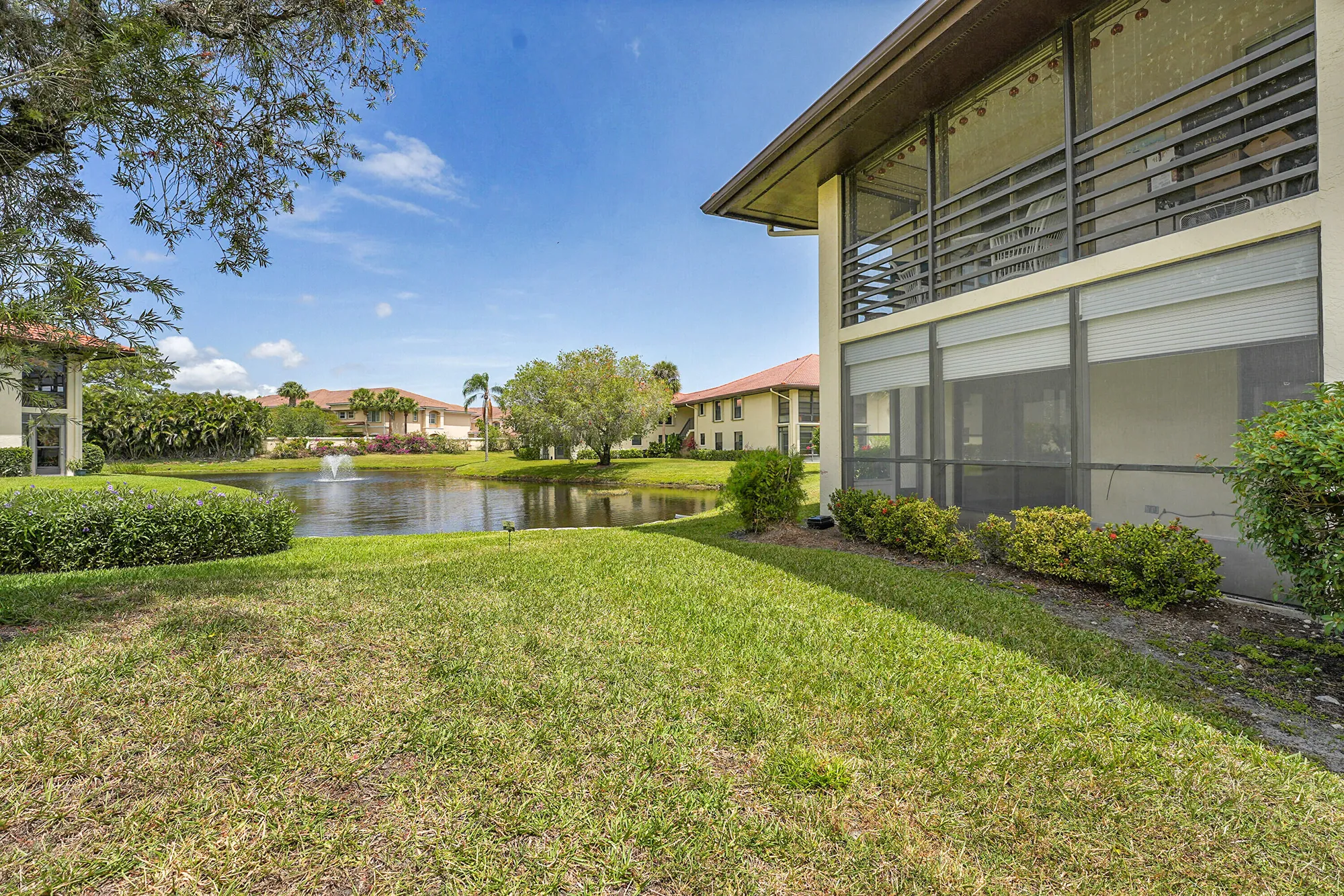 Property Slideshow image 31 of 62 | 361 sw south river dr 103, Stuart, FL, 34997