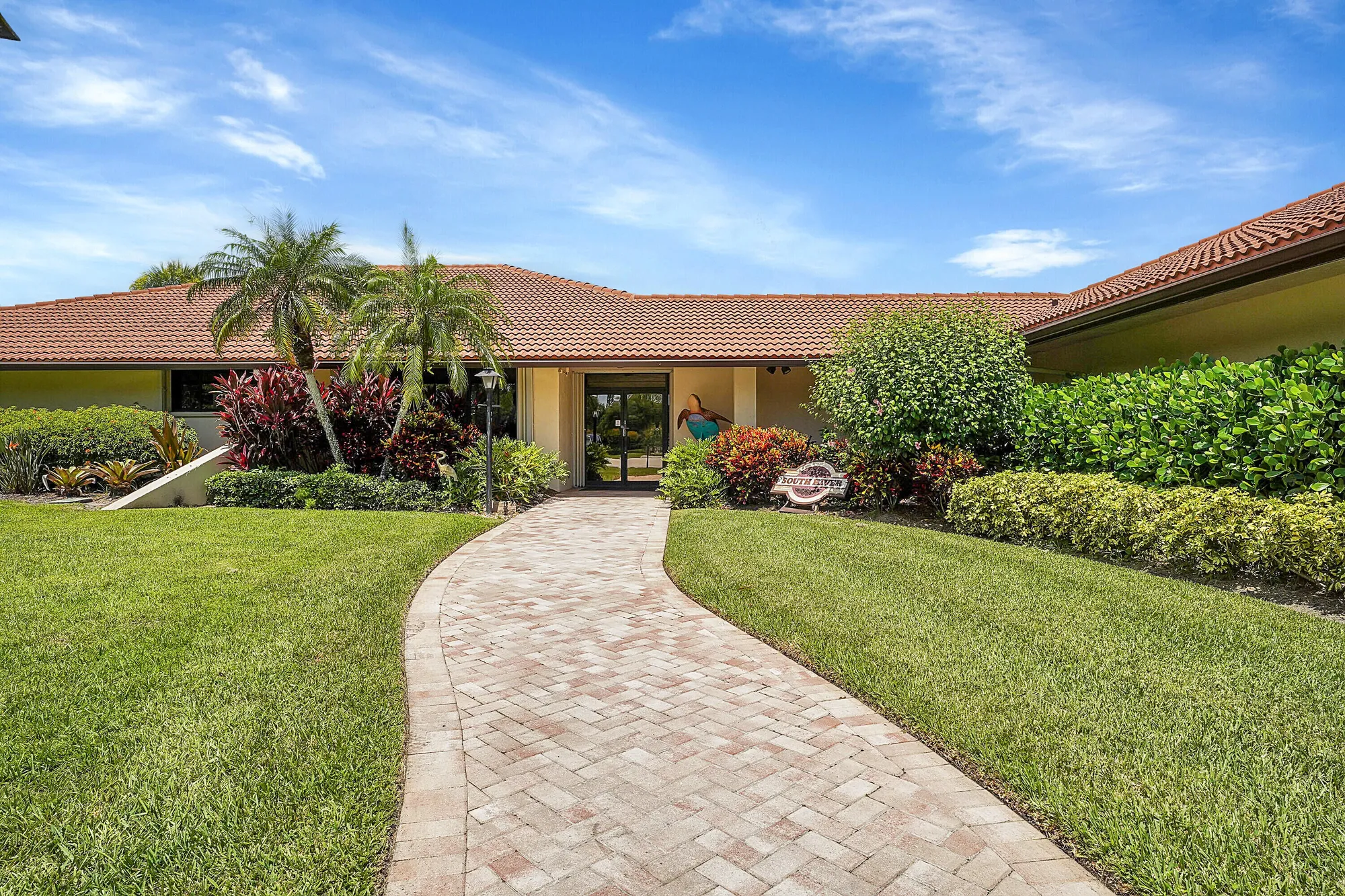 Property Slideshow image 38 of 62 | 361 sw south river dr 103, Stuart, FL, 34997