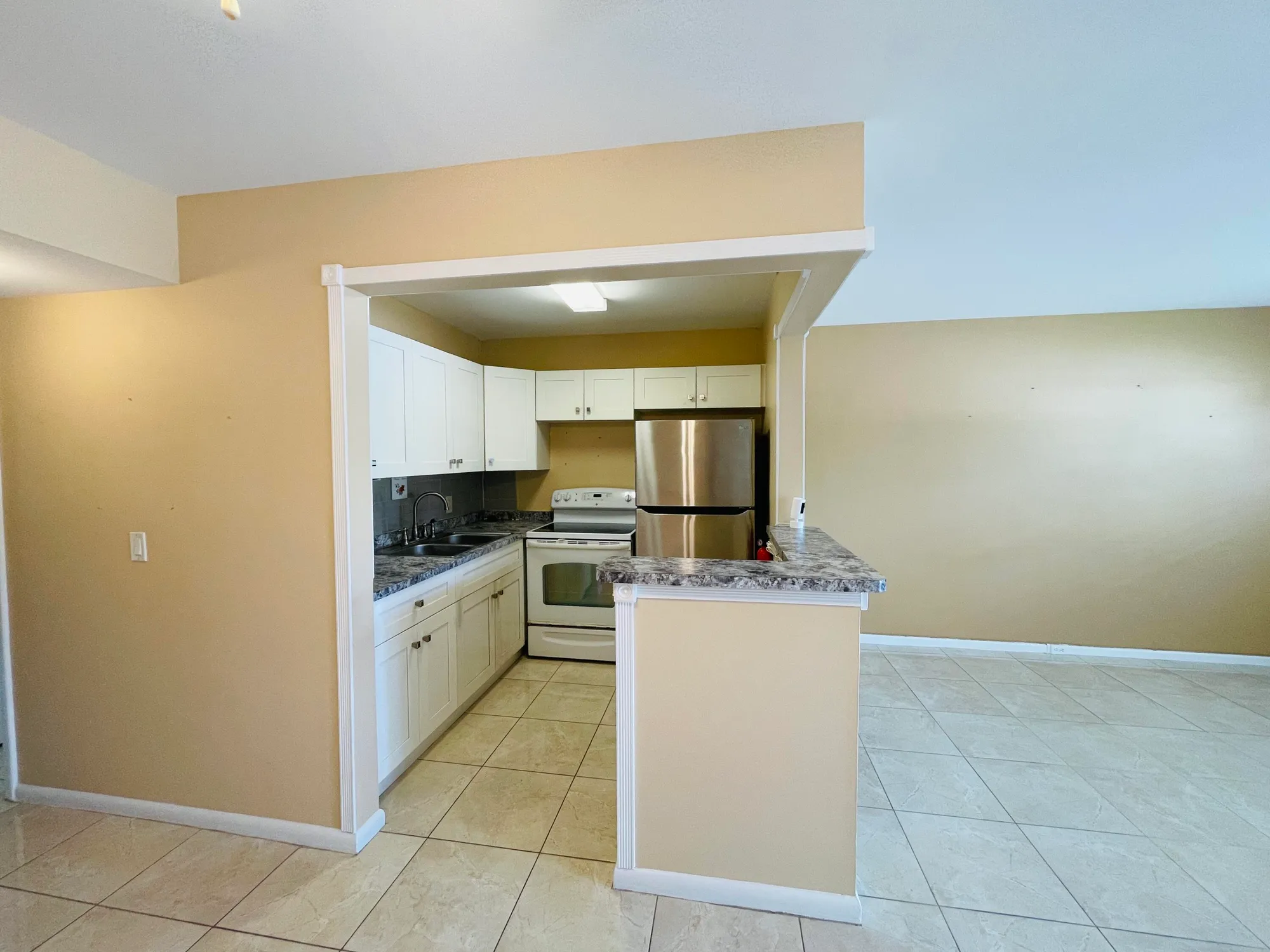 Property Slideshow image 7 of 39 | 142 sussex h, West Palm Beach, FL, 33417