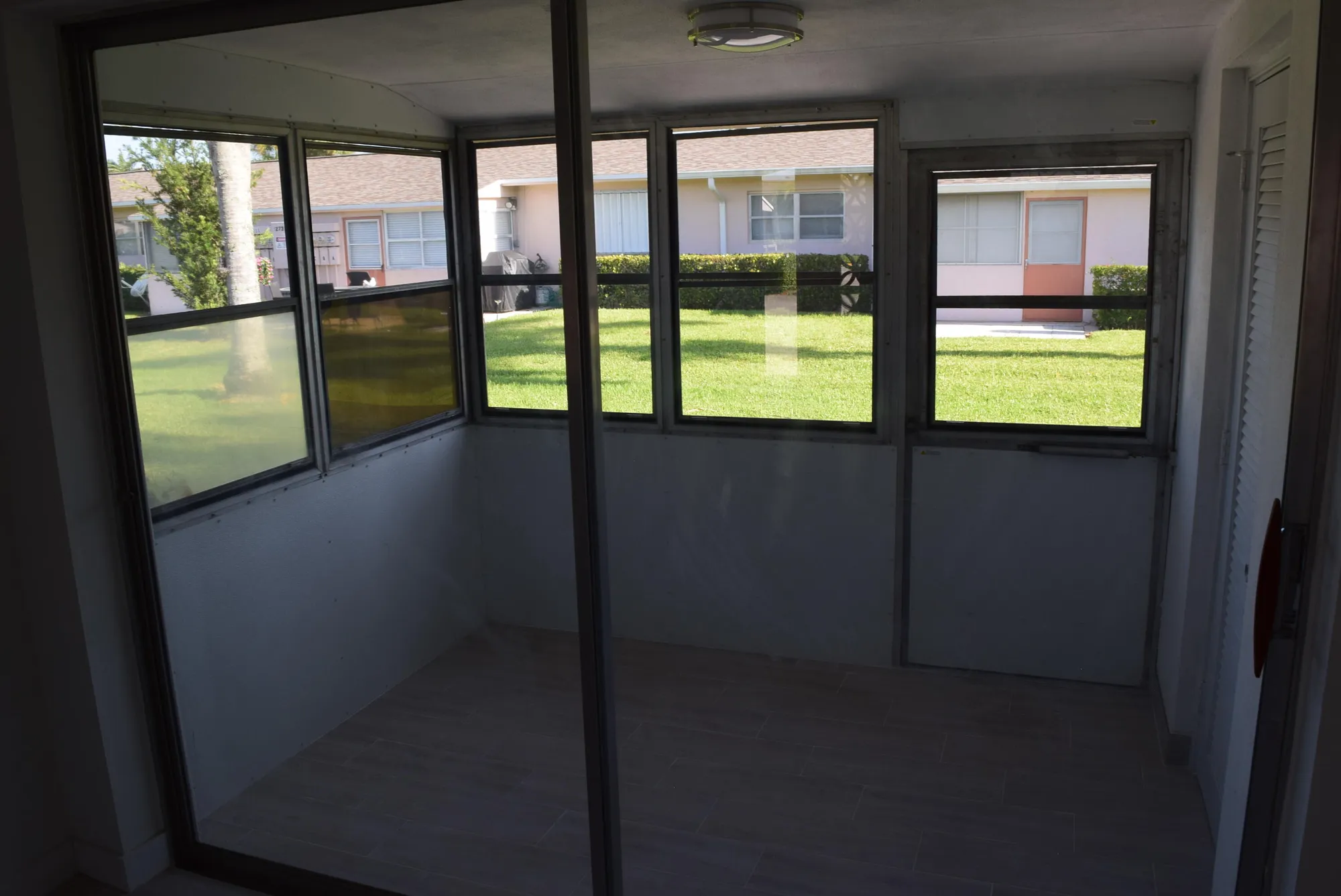 Property Slideshow image 17 of 74 | 2747 dudley dr d, West Palm Beach, FL, 33415