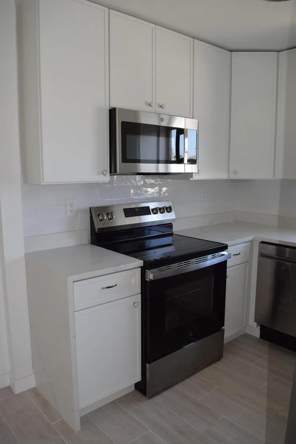 Property Slideshow image 26 of 74 | 2747 dudley dr d, West Palm Beach, FL, 33415