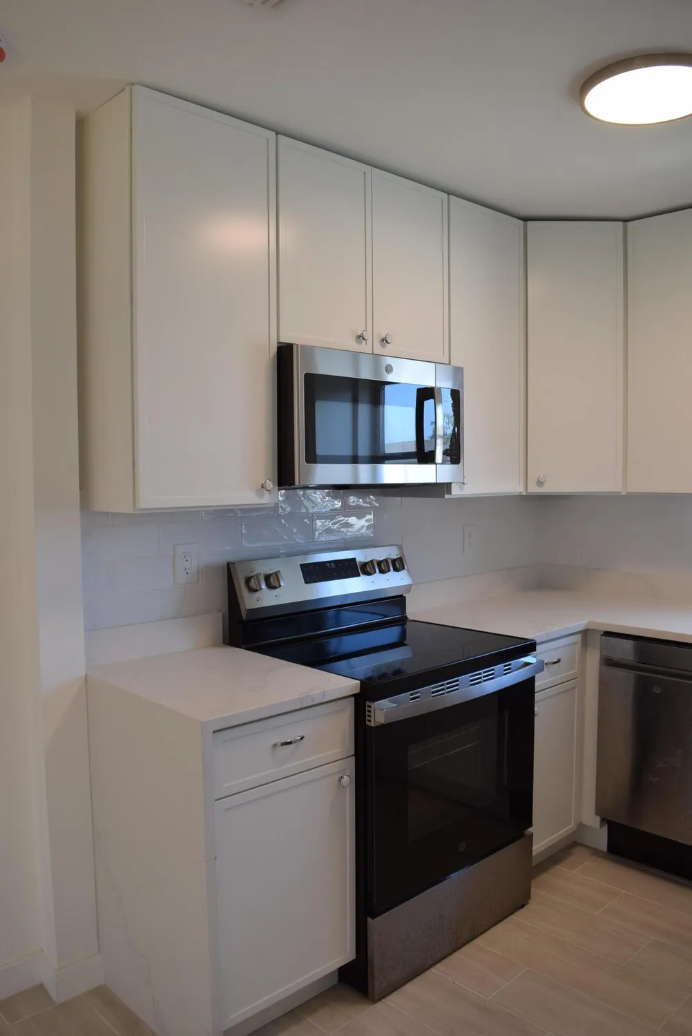 Property Slideshow image 27 of 74 | 2747 dudley dr d, West Palm Beach, FL, 33415