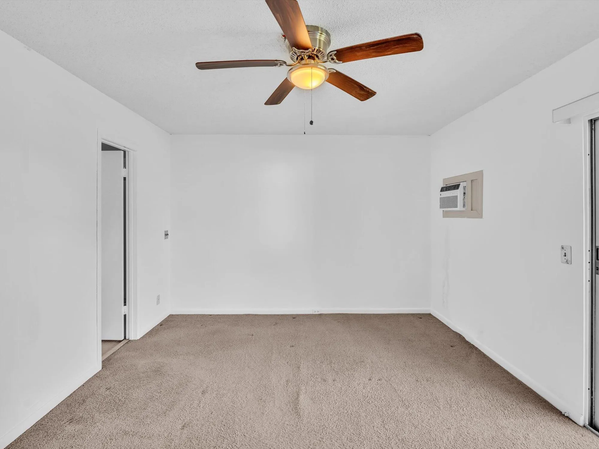Property Slideshow image 18 of 92 | 271 tilford m # 271, Deerfield Beach, FL, 33442