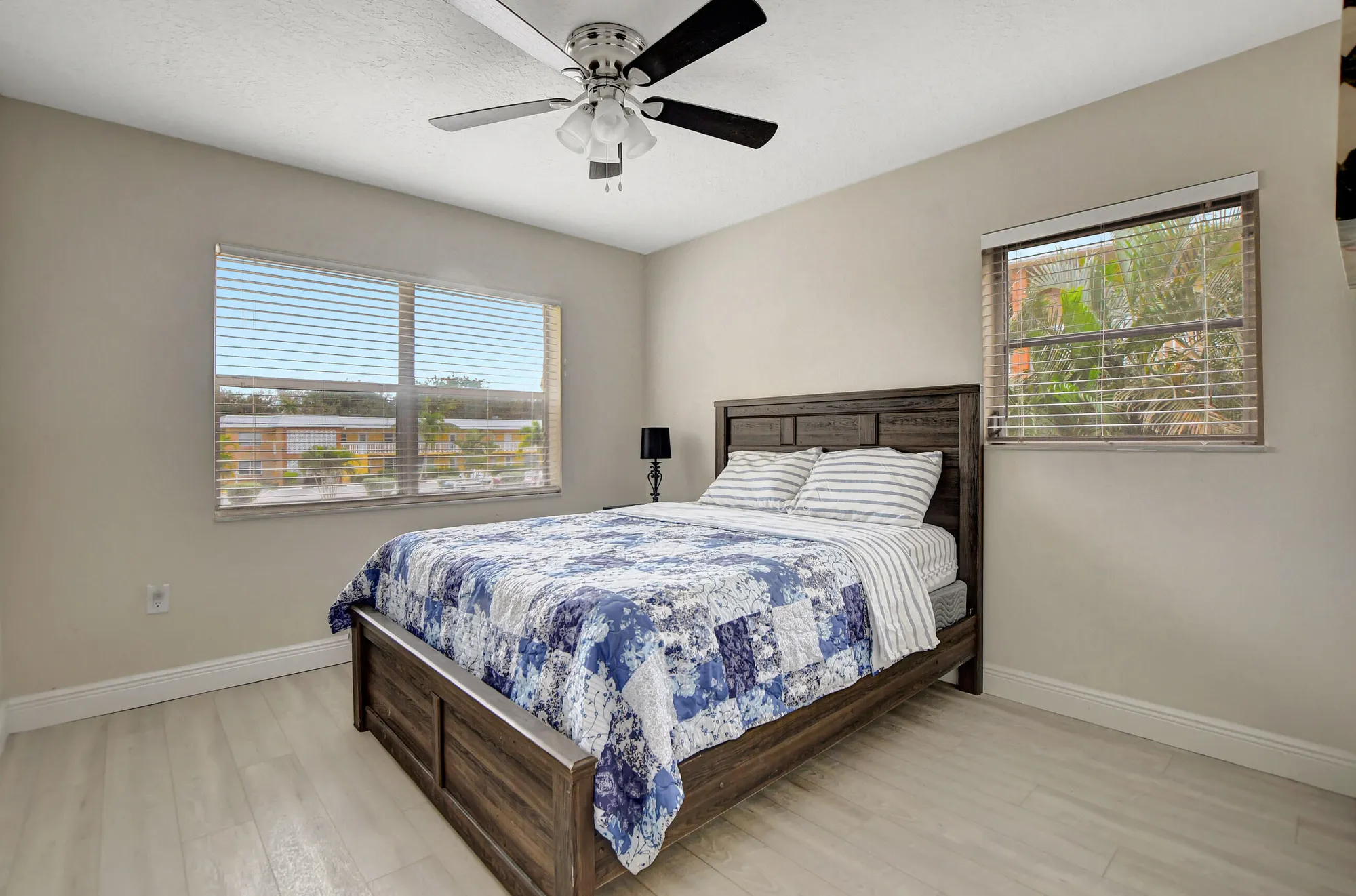 Property Slideshow image 18 of 29 | 9810 marina blvd apt 1120, Boca Raton, FL, 33428