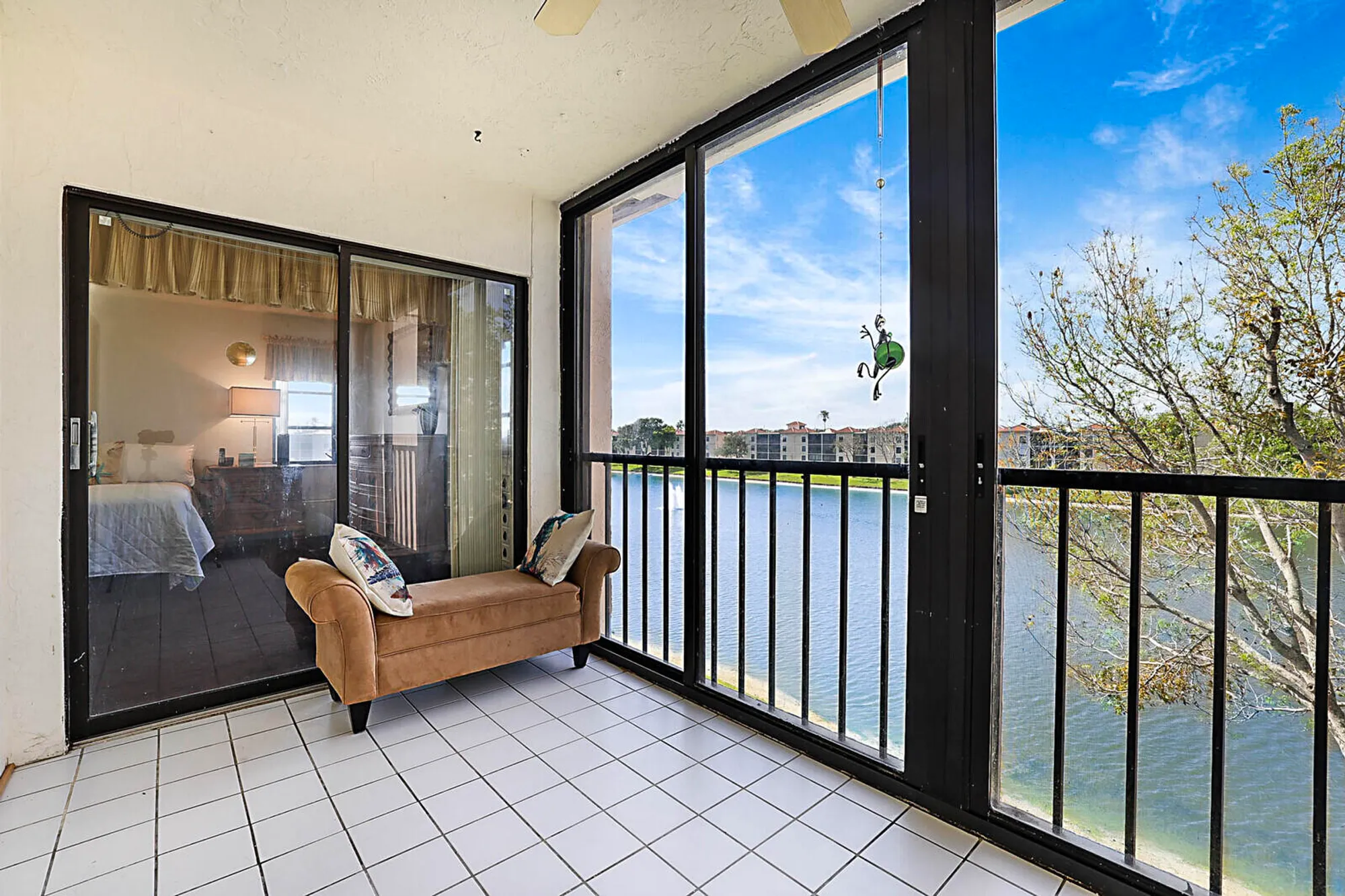 Property Slideshow image 9 of 21 | 6037 pointe regal cir 401, Delray Beach, FL, 33484