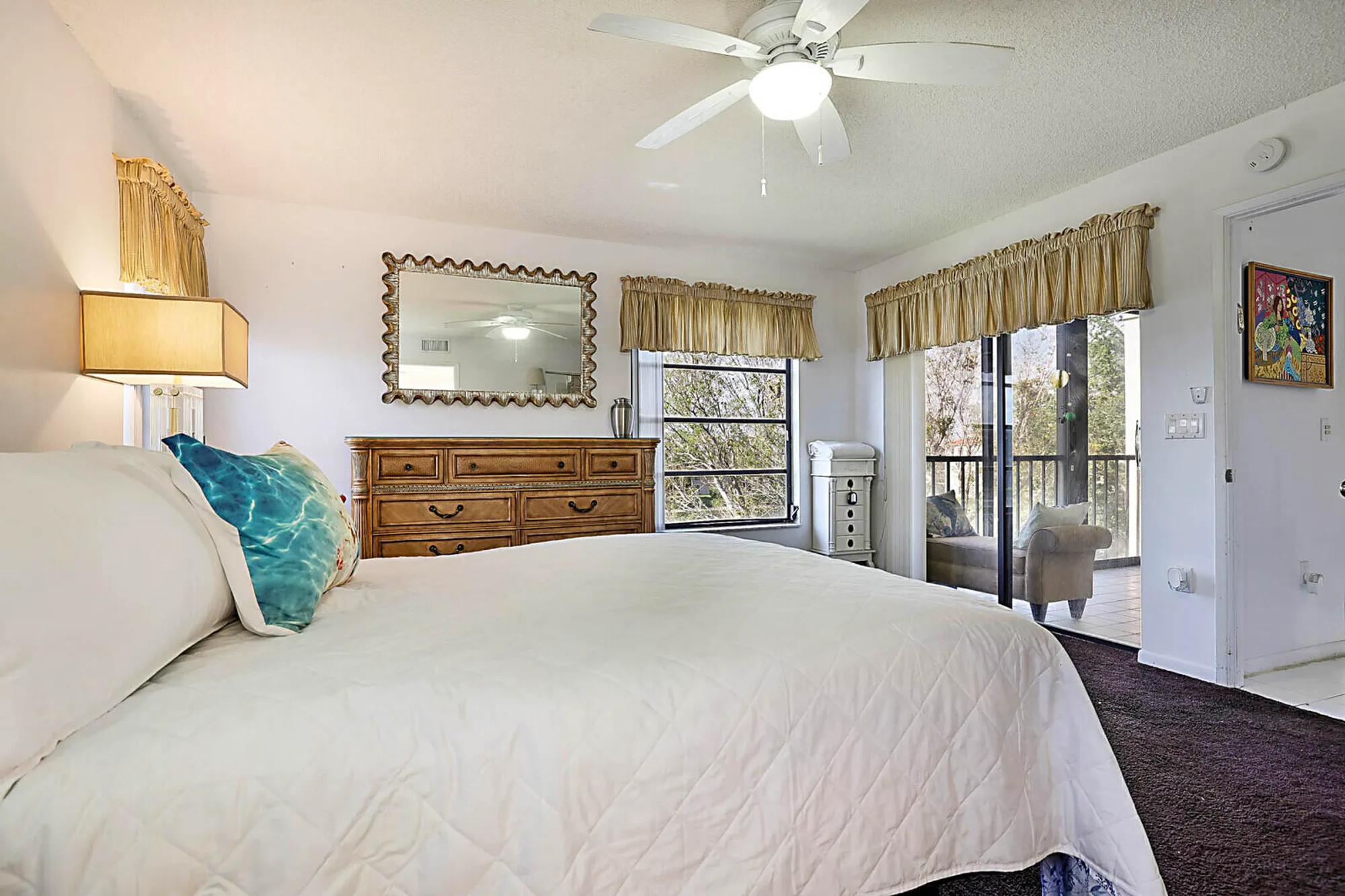 Property Slideshow image 10 of 21 | 6037 pointe regal cir 401, Delray Beach, FL, 33484