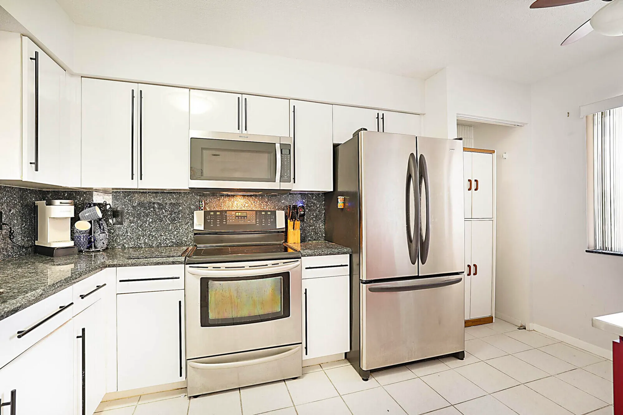 Property Slideshow image 15 of 21 | 6037 pointe regal cir 401, Delray Beach, FL, 33484