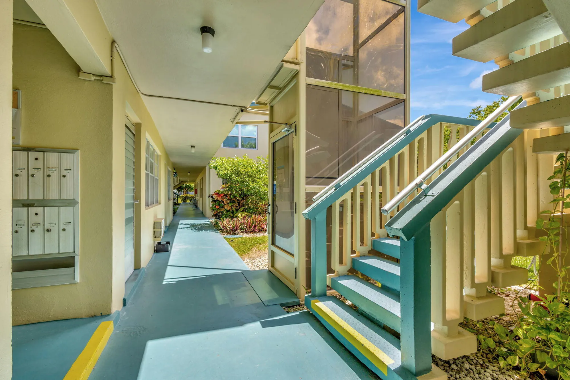 Property Slideshow image 22 of 23 | 110 dorchester e unit e, West Palm Beach, FL, 33417