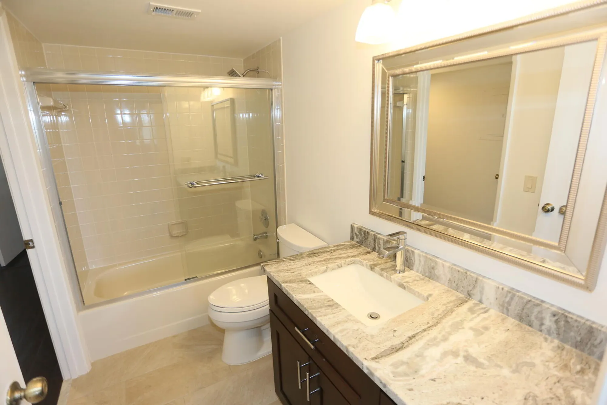 Property Slideshow image 10 of 51 | 7290 kinghurst dr apt 407, Delray Beach, FL, 33446
