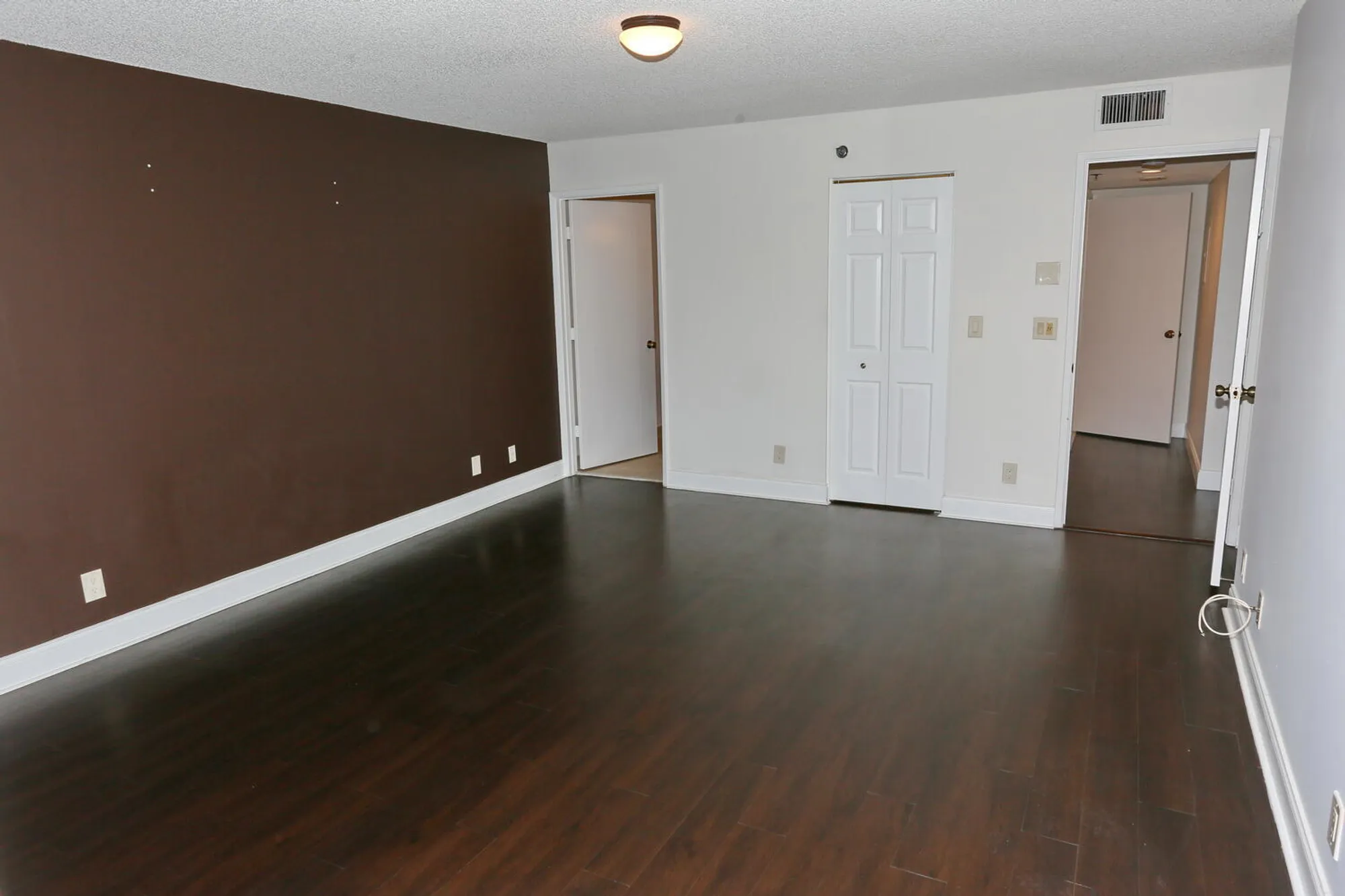 Property Slideshow image 33 of 51 | 7290 kinghurst dr apt 407, Delray Beach, FL, 33446