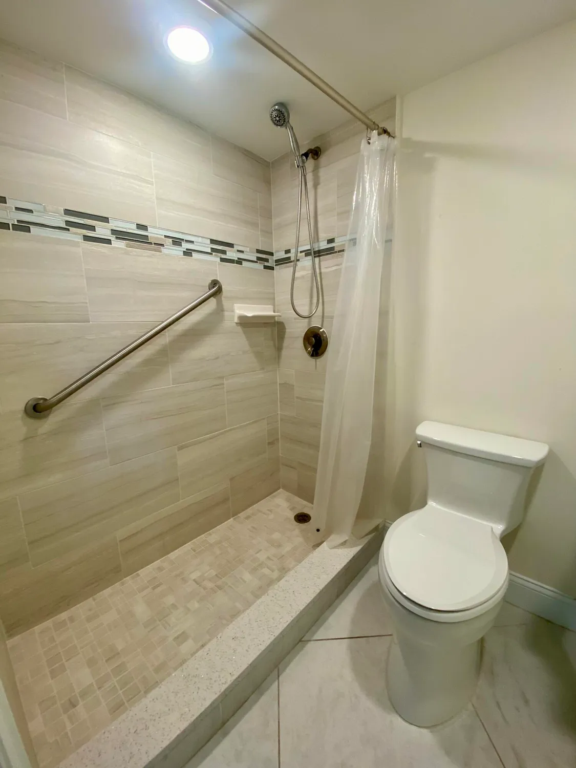 Property Slideshow image 15 of 42 | 296 burgundy g, Delray Beach, FL, 33484