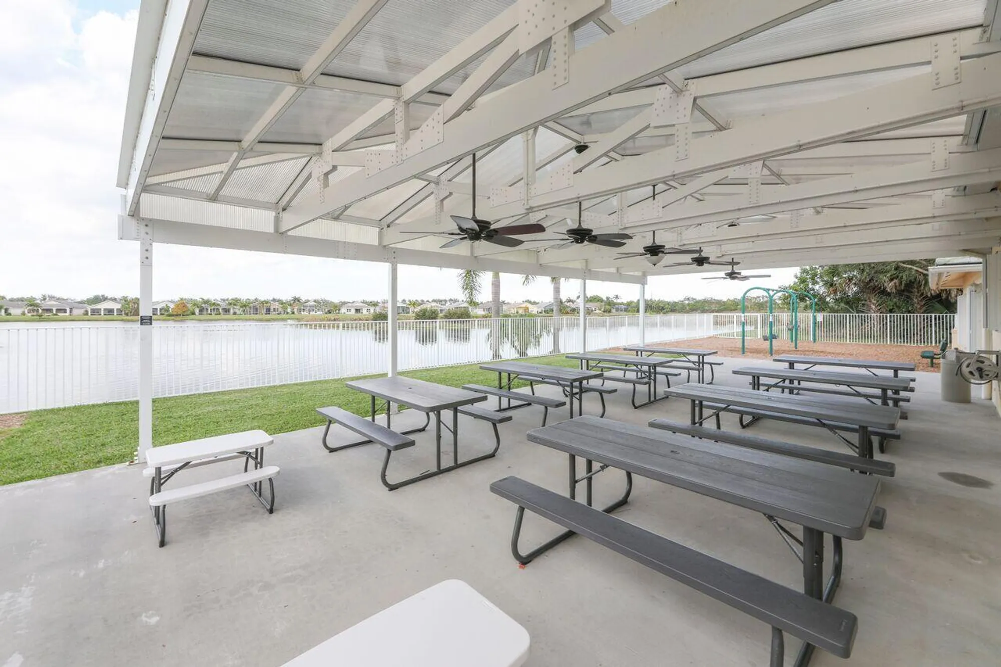 Property Slideshow image 31 of 36 | 846 sw rocky bayou ter, Port Saint Lucie, FL, 34986