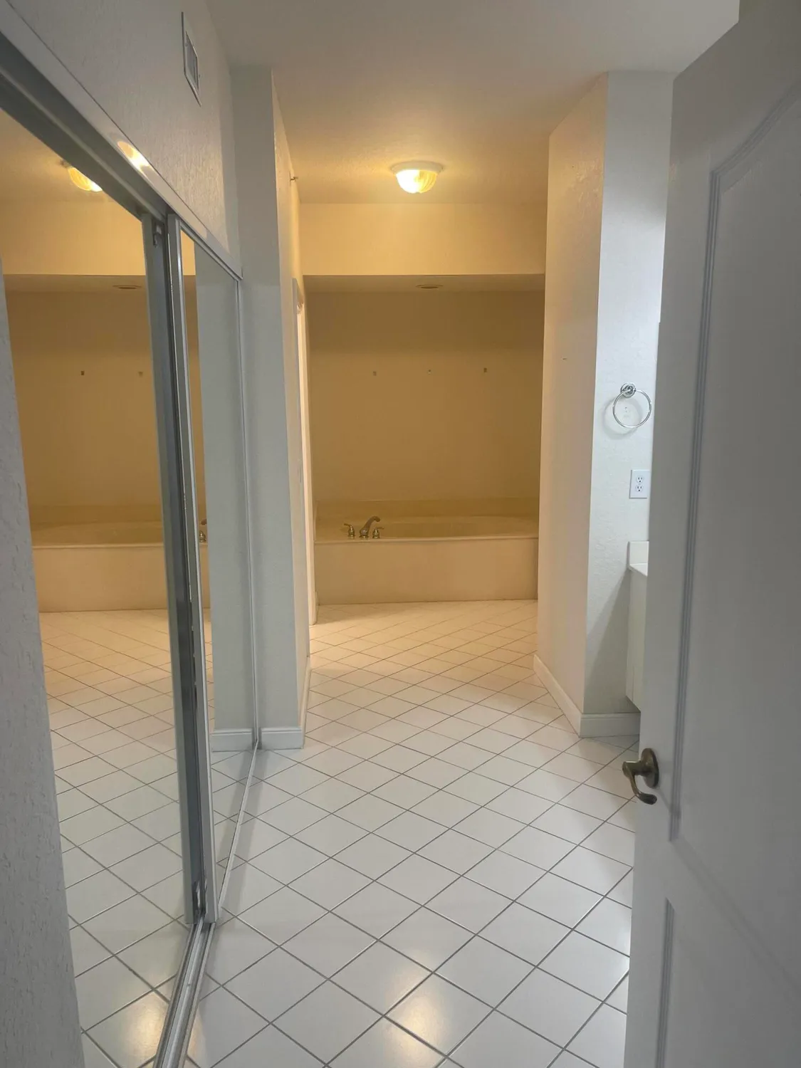 Property Slideshow image 20 of 35 | 7727 southampton ter apt 305, Tamarac, FL, 33321