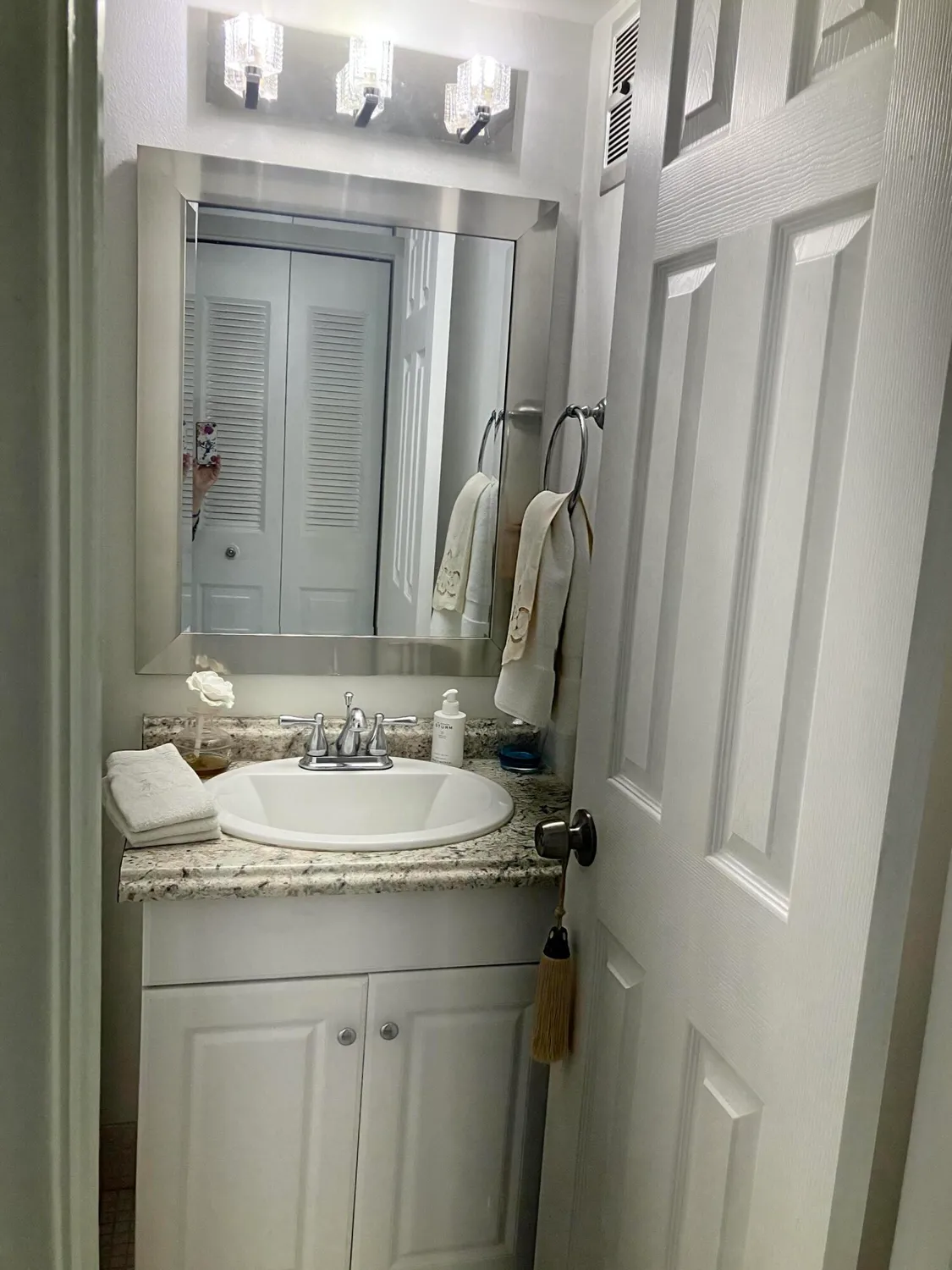 Property Slideshow image 12 of 25 | 312 southampton a, West Palm Beach, FL, 33417