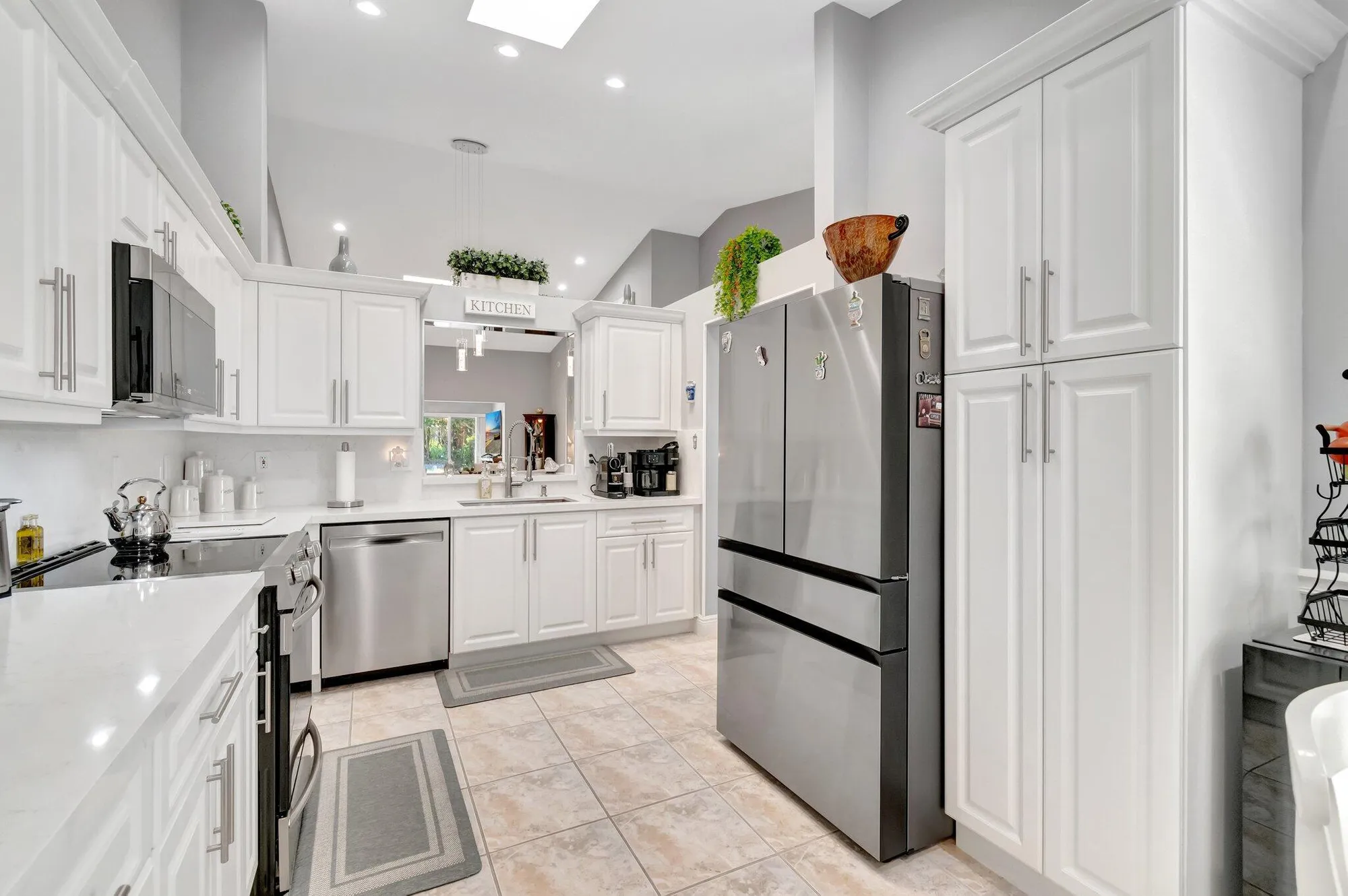 Property Slideshow image 8 of 35 | 7187 summer tree dr, Boynton Beach, FL, 33437