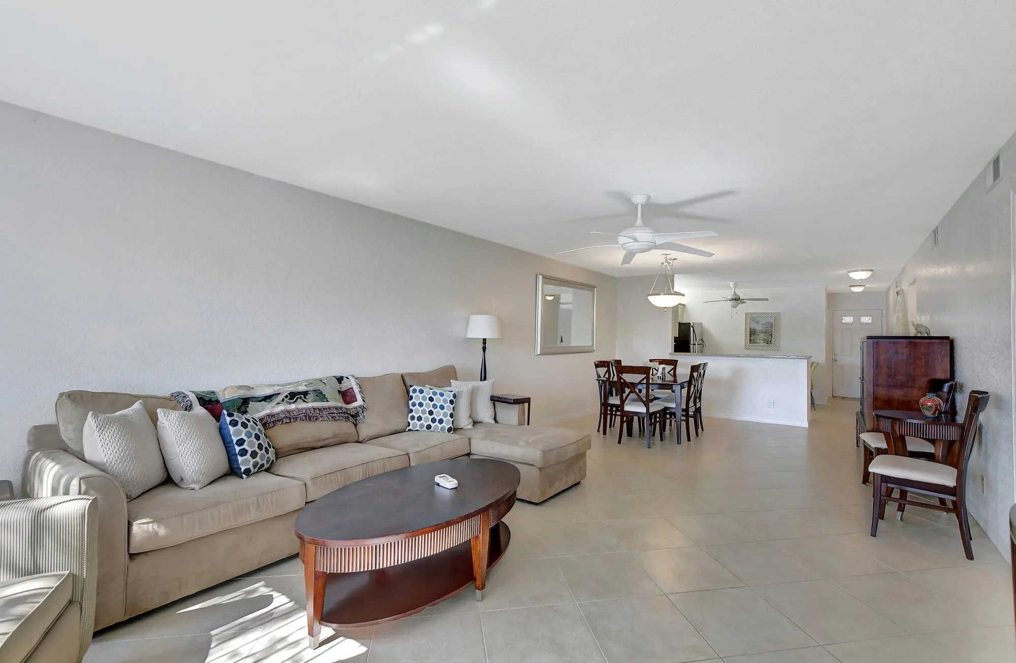 Property Slideshow image 12 of 36 | 9214 flynn cir 6, Boca Raton, FL, 33496