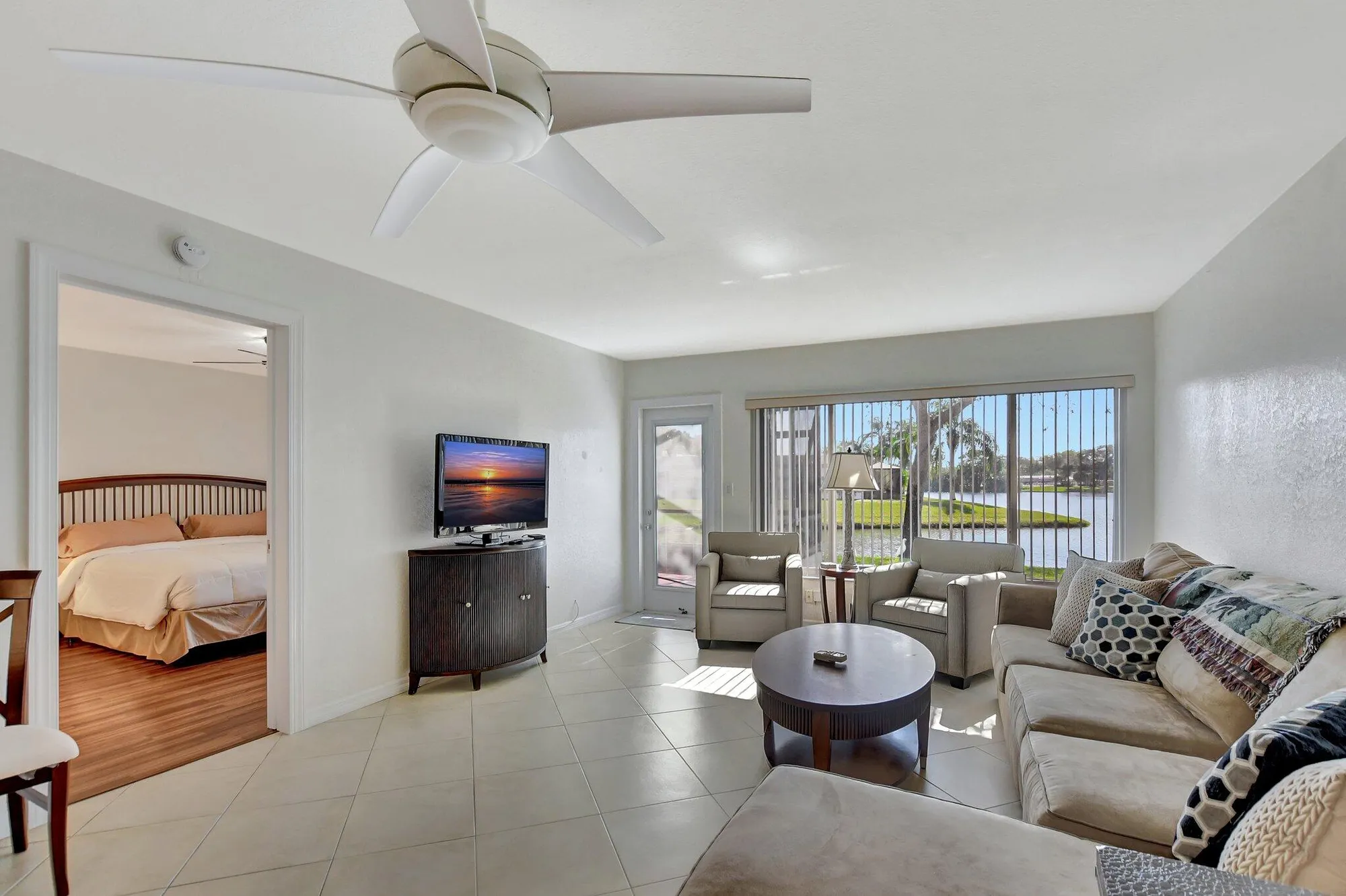 Property Slideshow image 11 of 36 | 9214 flynn cir 6, Boca Raton, FL, 33496