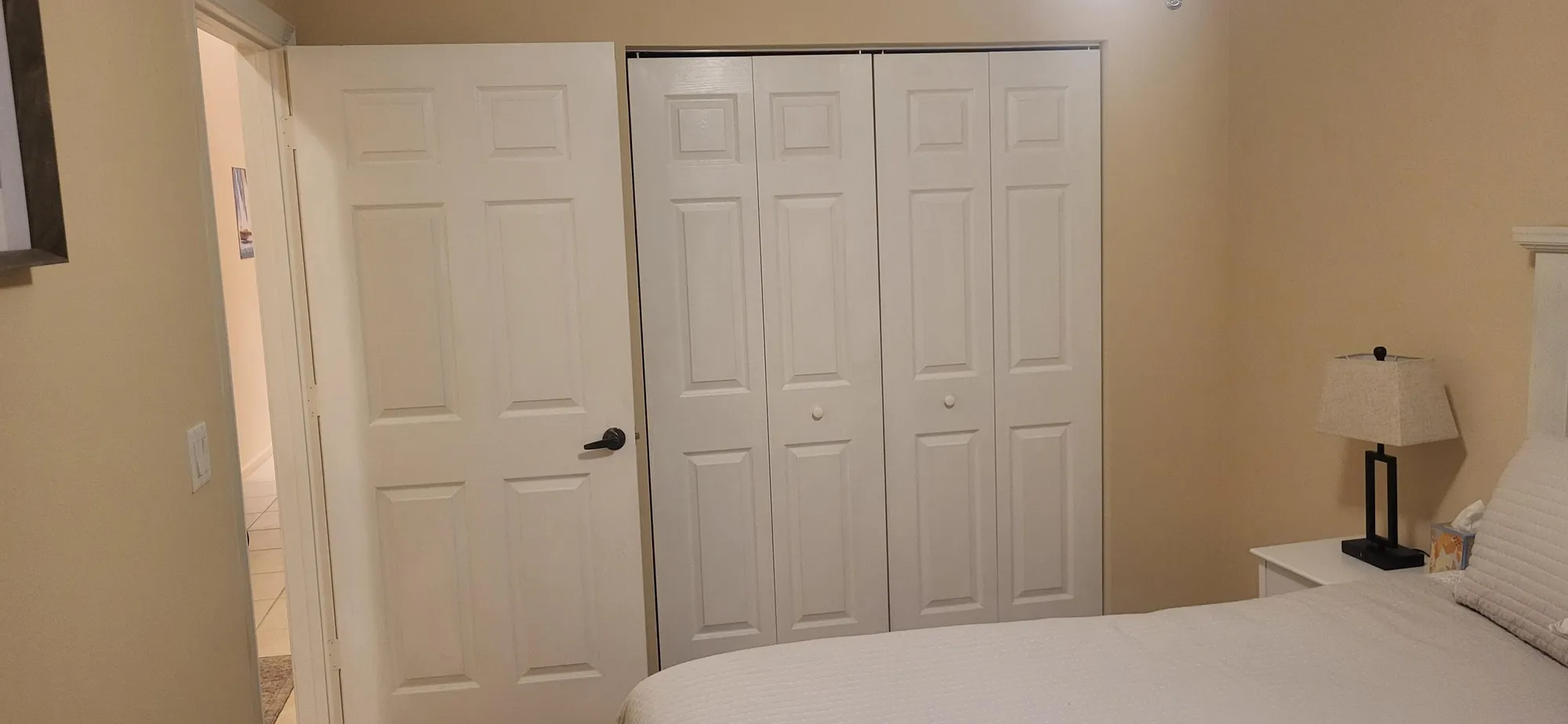 Property Slideshow image 13 of 28 | 9922 galleon dr, West Palm Beach, FL, 33411