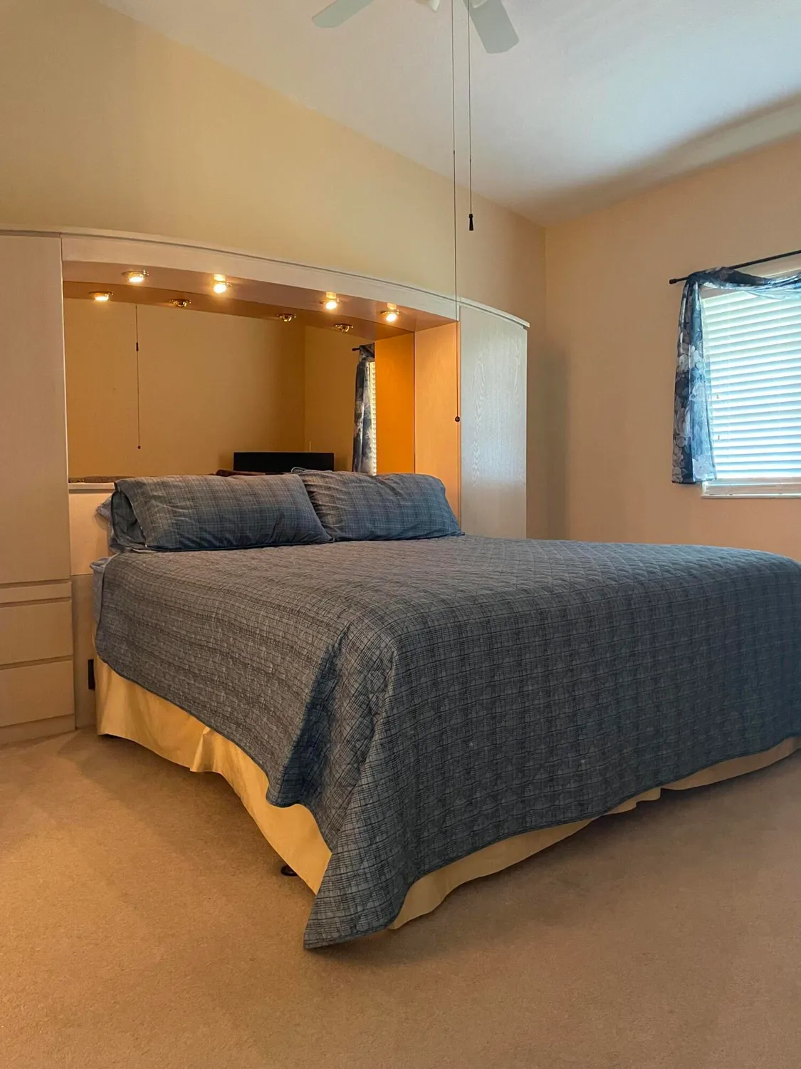 Property Slideshow image 18 of 28 | 9922 galleon dr, West Palm Beach, FL, 33411