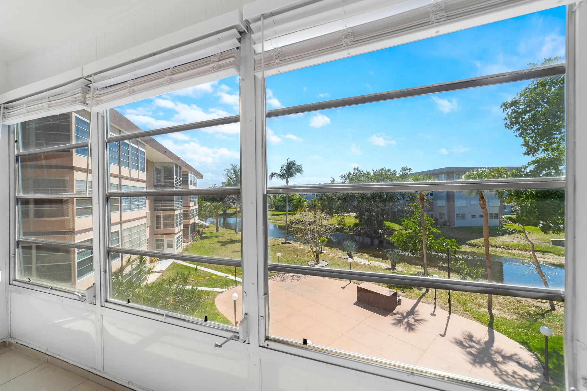 Property Slideshow image 19 of 33 | 2951 nw 46th ave apt 306, Lauderdale Lakes, FL, 33313